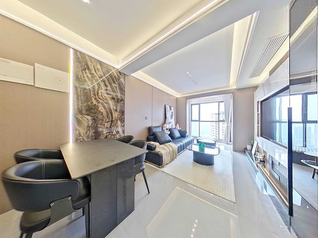 （莲花湖）中梁首府 3室2厅3卫 南