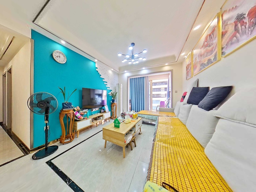 （莲花湖）中梁首府 3室2厅2卫 南