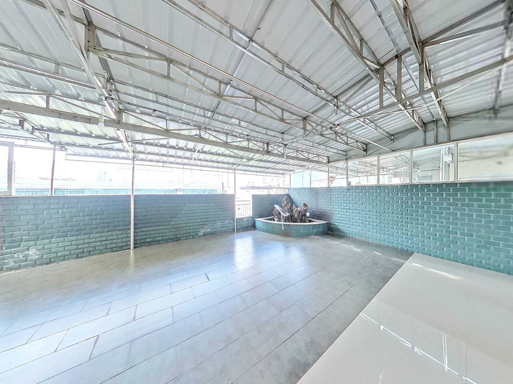 （凤凰大道）通锦国际新城一期 4室2厅2卫 东