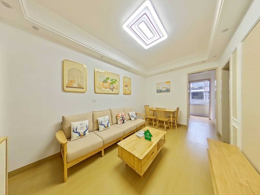 （中心广场）文化街32号 3室2厅1卫 东南