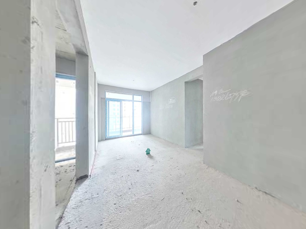 （梨树坪）阳光臻云湖A区 3室2厅2卫 东