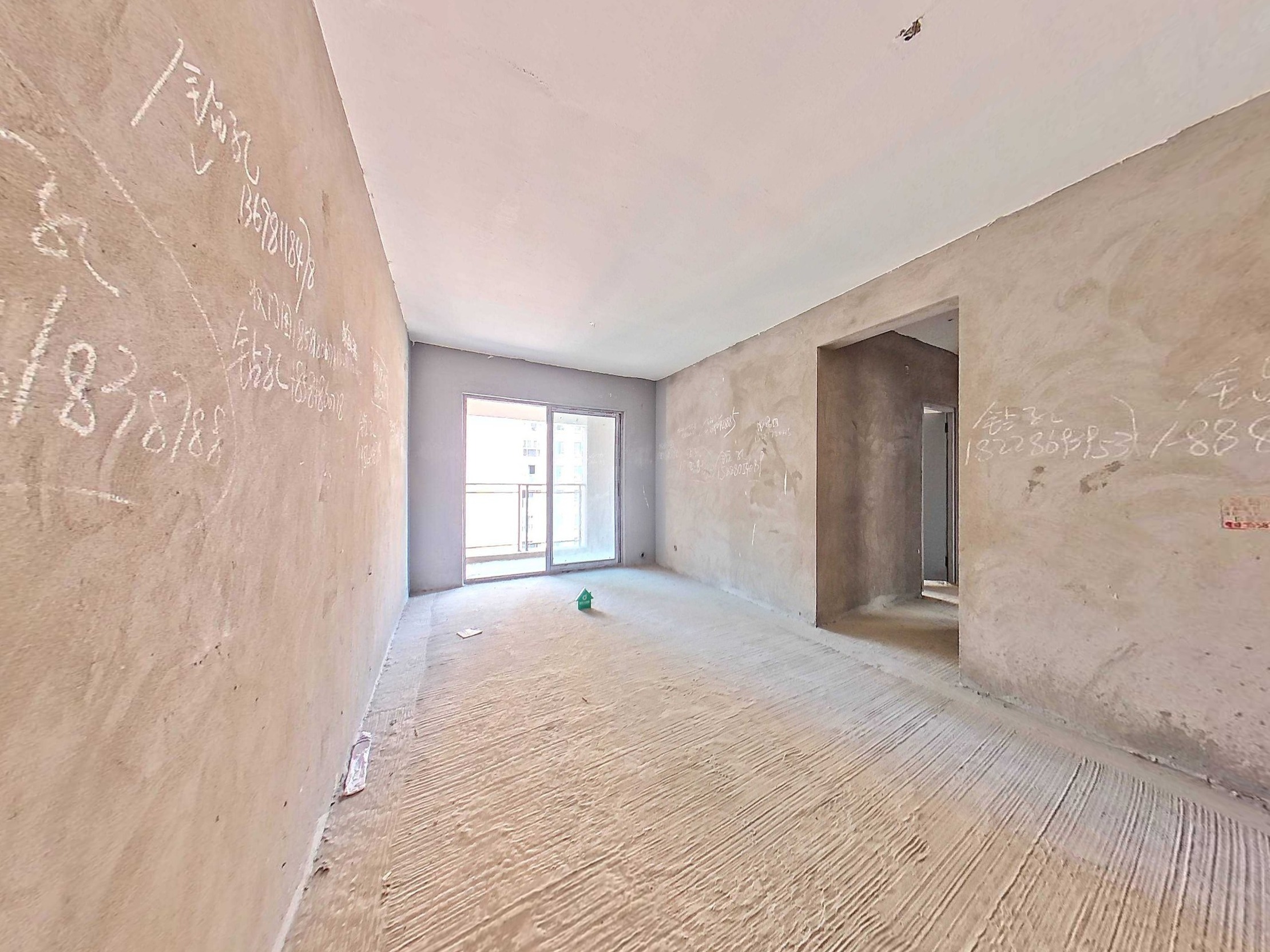 （凤凰大道）中迪广场二期 3房2厅1卫 东南