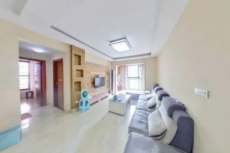 （升华广场）寰宇华府 2室2厅1卫 西