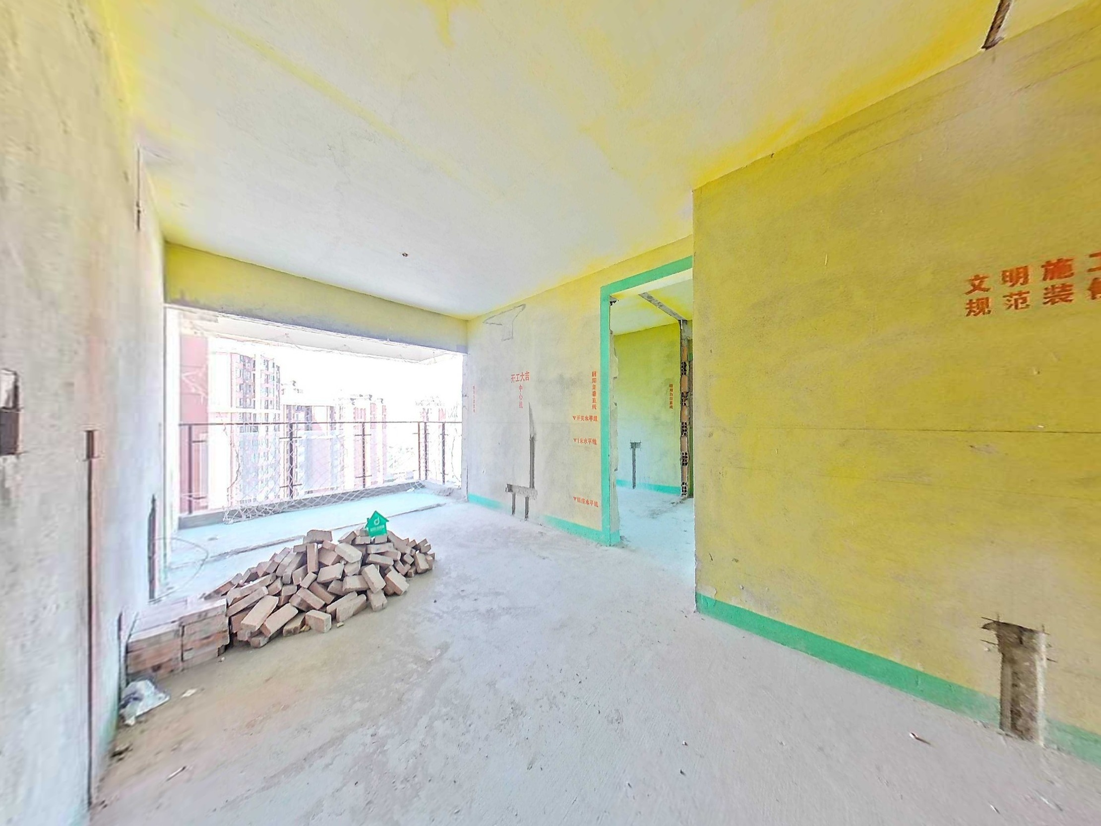 （莲花湖）邦泰天著一组团 3室2厅1卫 南