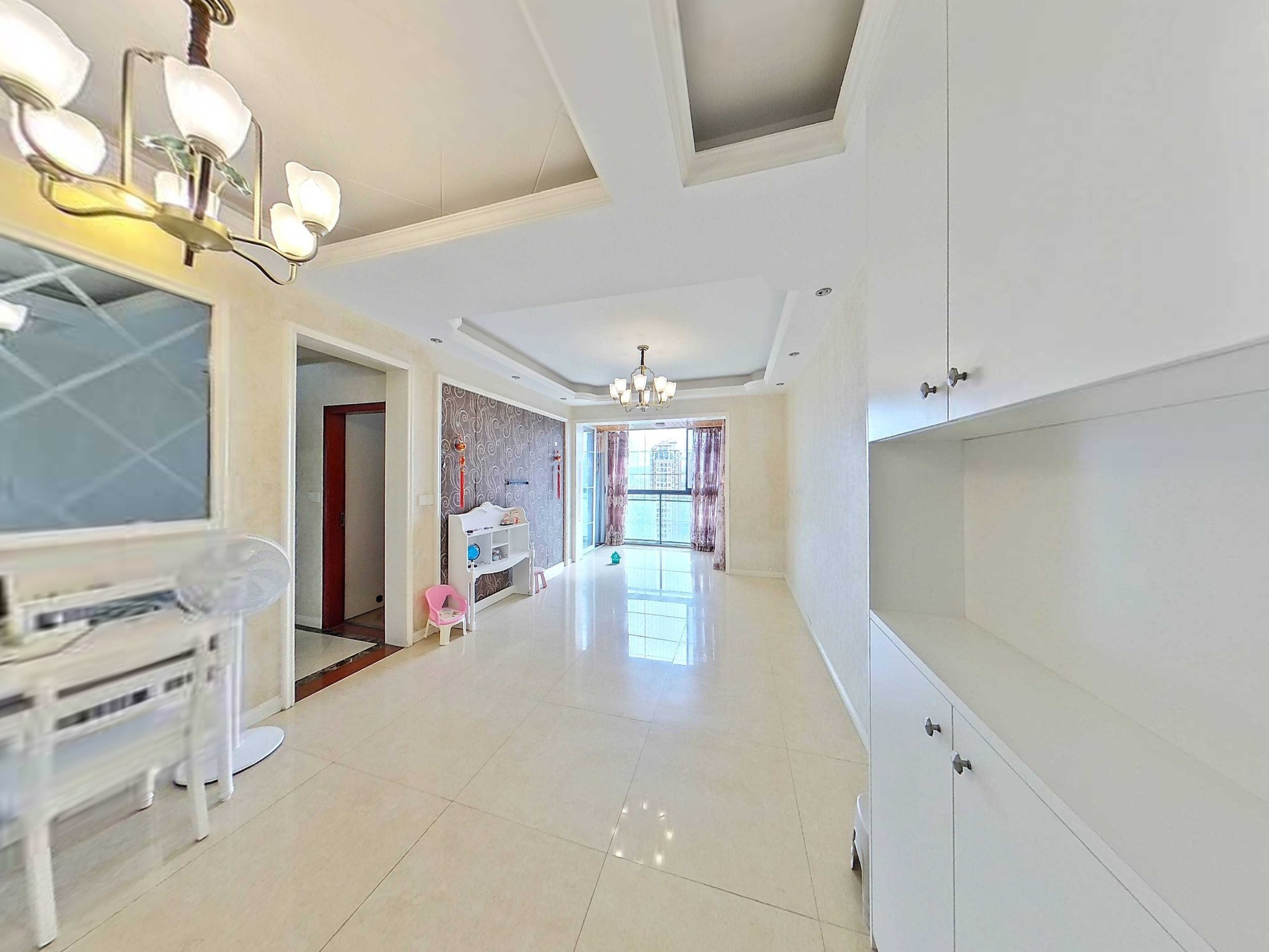 （火车站）时尚家苑 3室2厅1卫 南