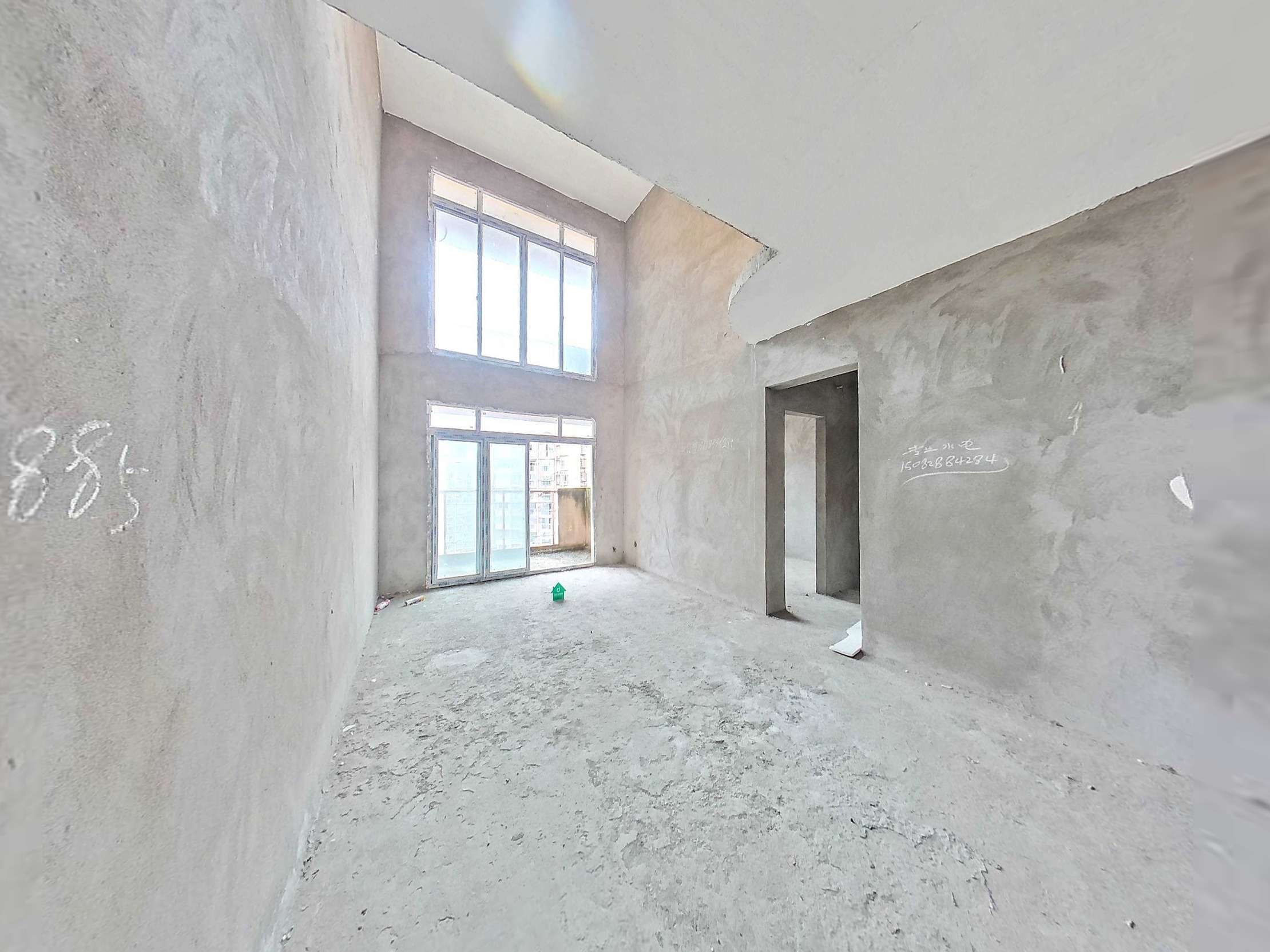 （老北站）凤翎锦绣 3室2厅2卫 西南