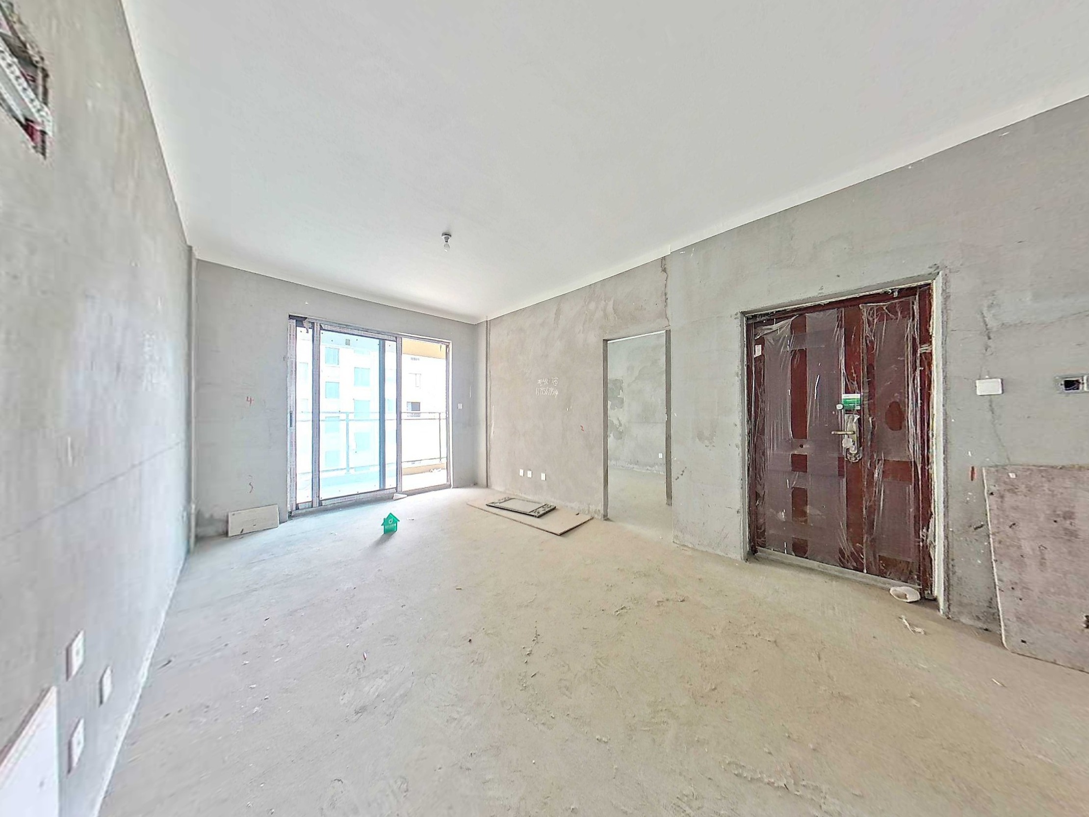 （莲花湖）中梁首府 4室2厅2卫 南