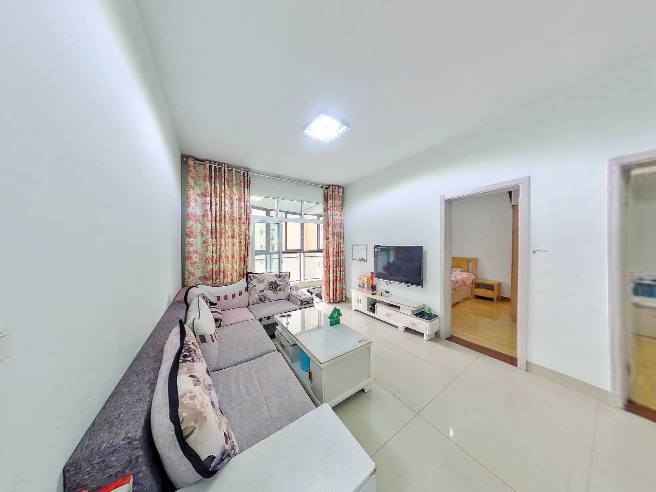 （升华广场）一品南庭 2室2厅1卫 西南