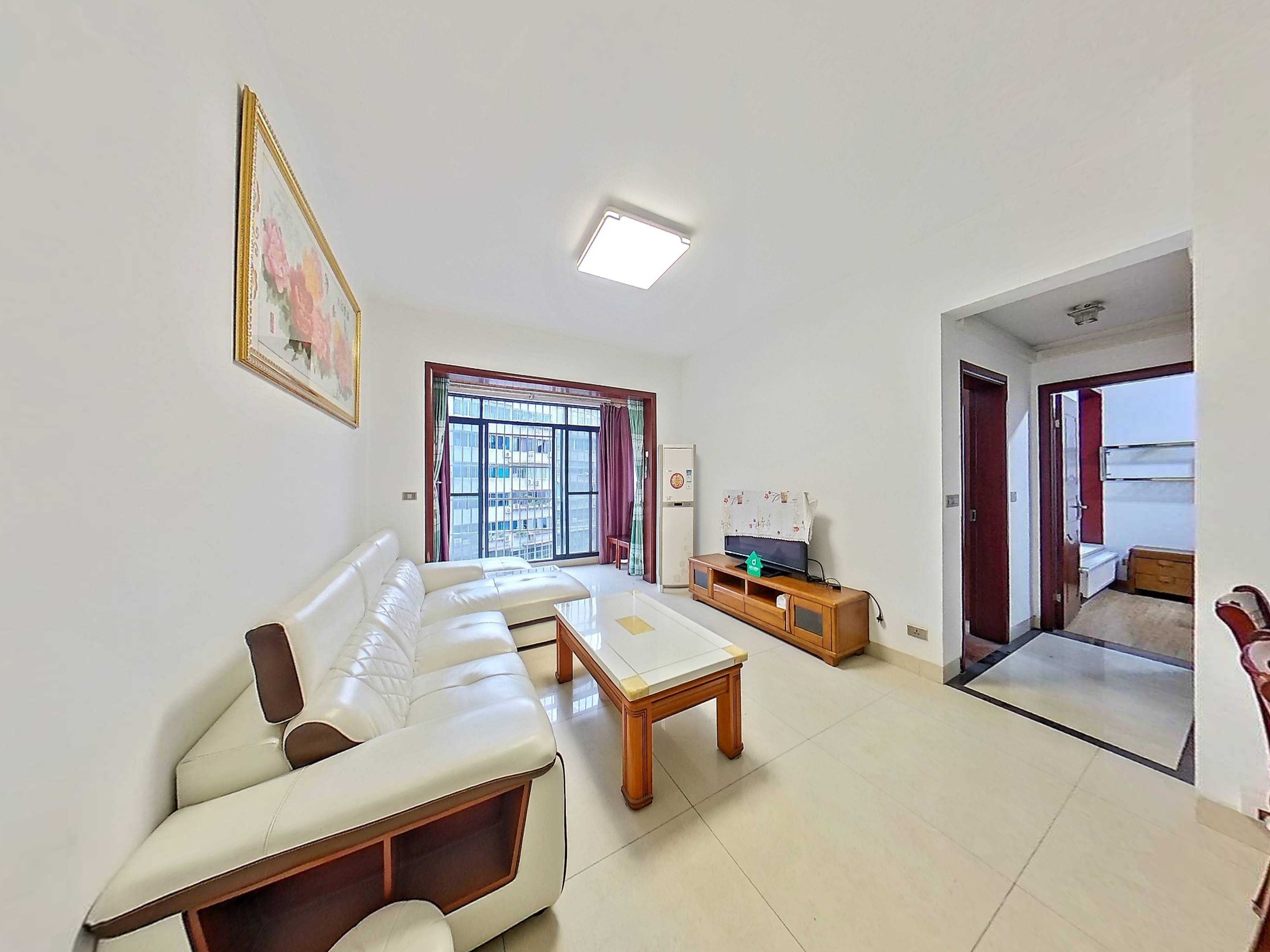 （中心广场）凰城壹号 2室2厅1卫 西南