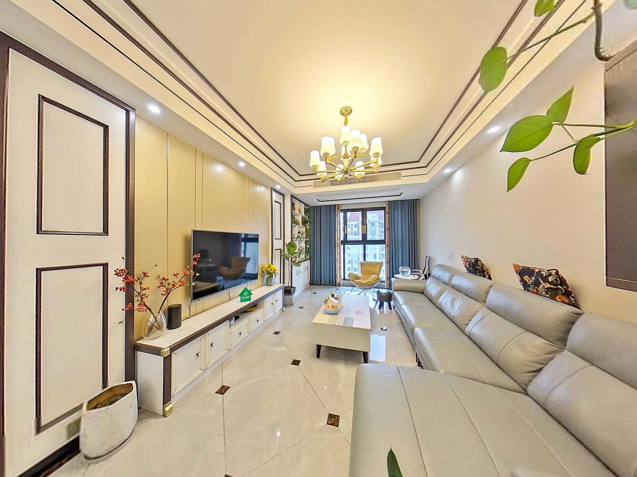 （莲花湖）莲湖广场 3室2厅2卫 东