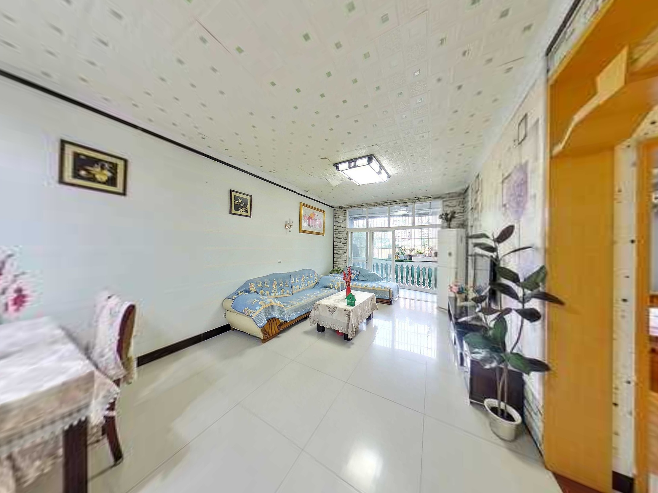 （三里坪）山水人家 3室2厅2卫 南