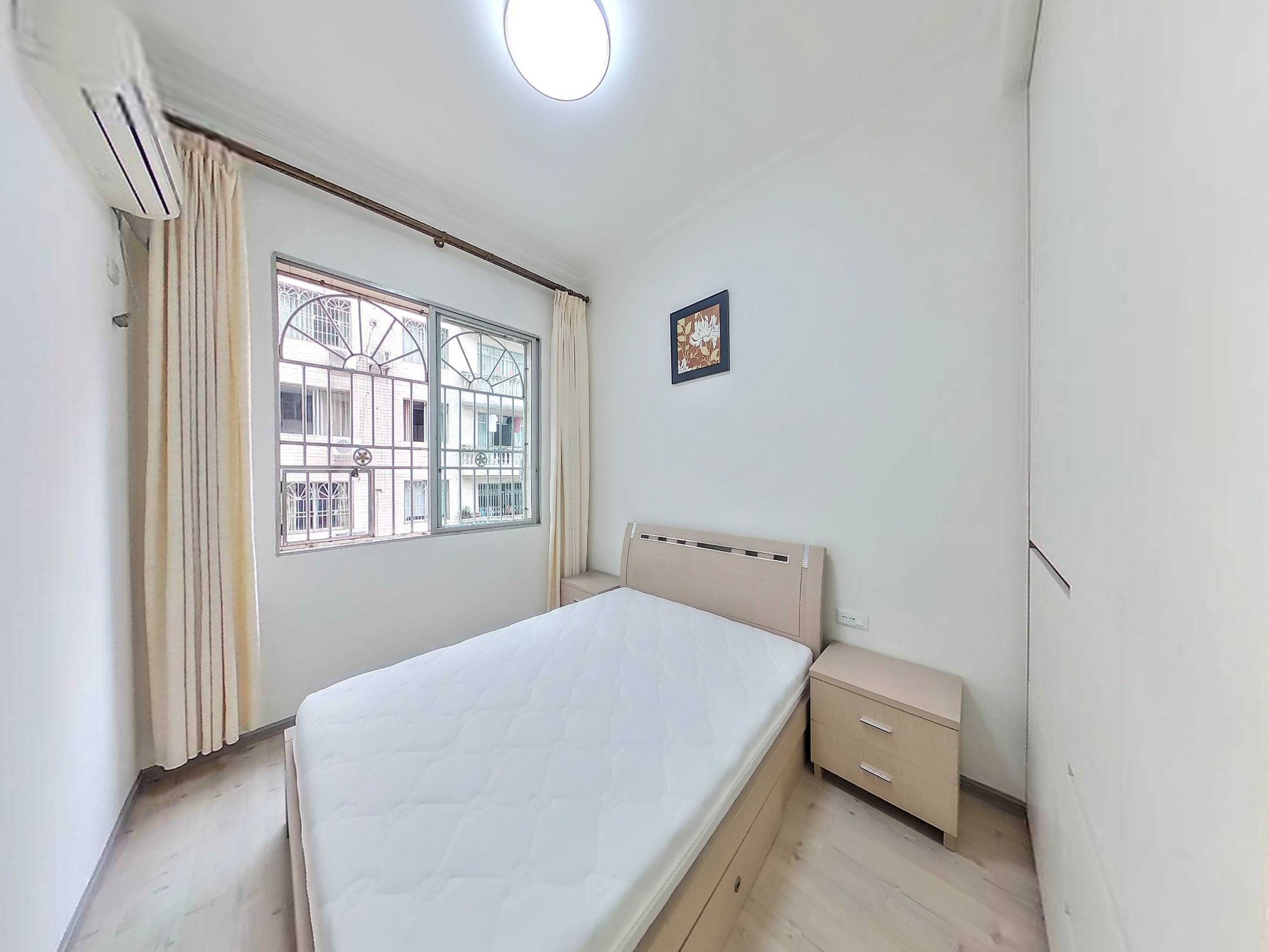 阳光耍都(万达路)