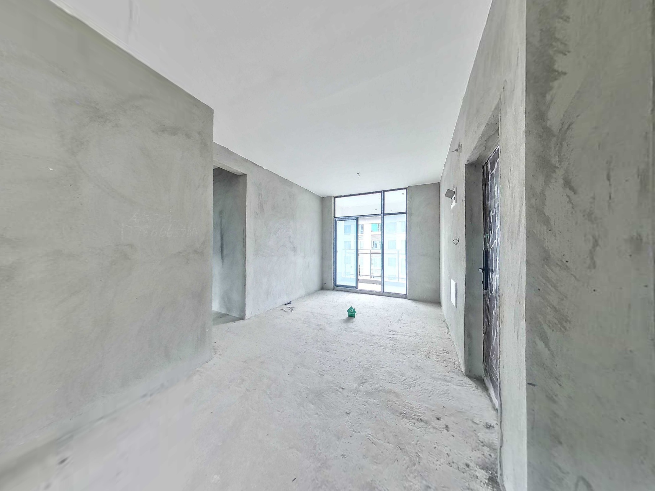 （梨树坪）阳光熙云湖 3室2厅2卫 南