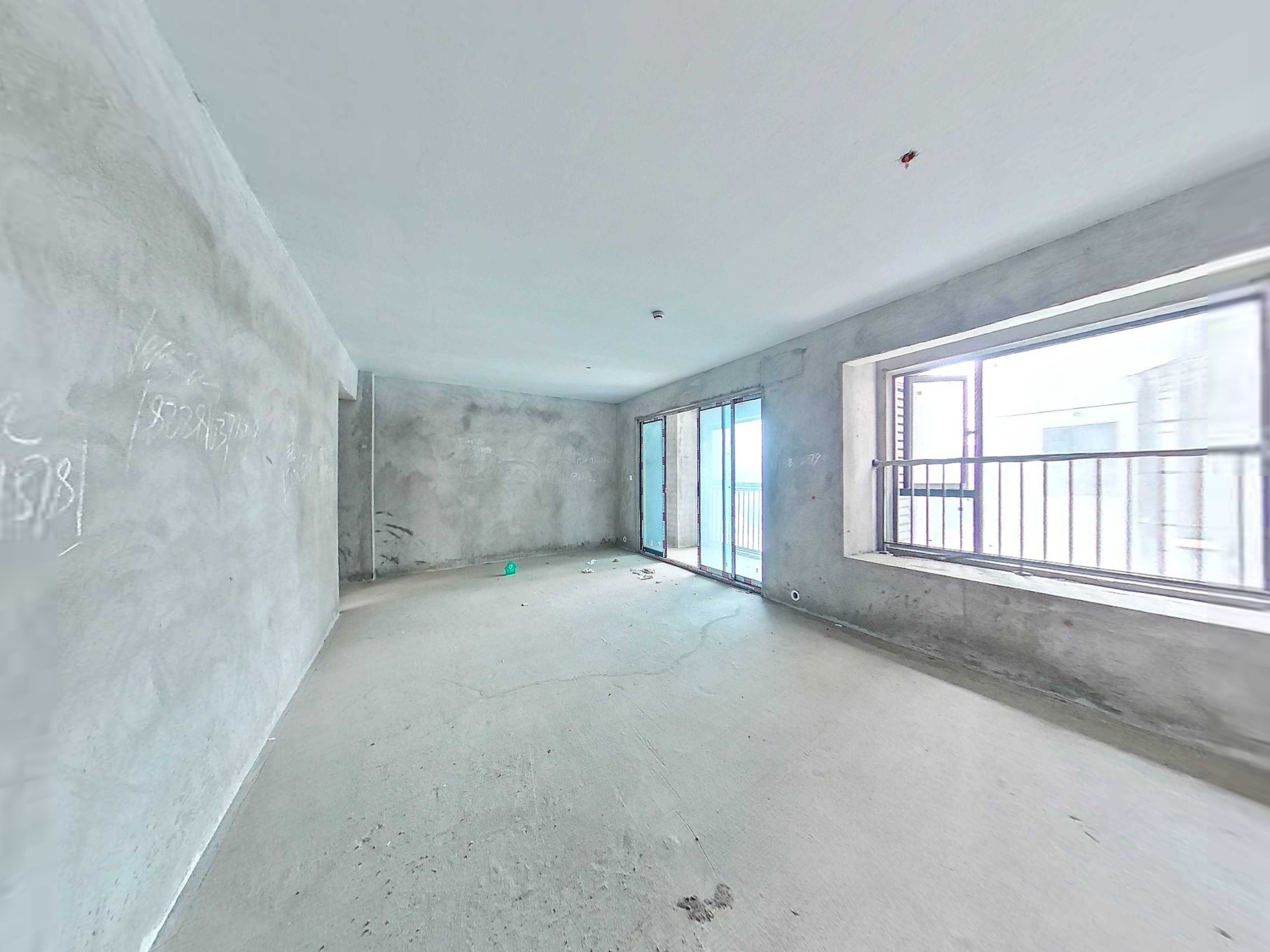 （塔沱）蓝润置地广场 3室2厅2卫 东