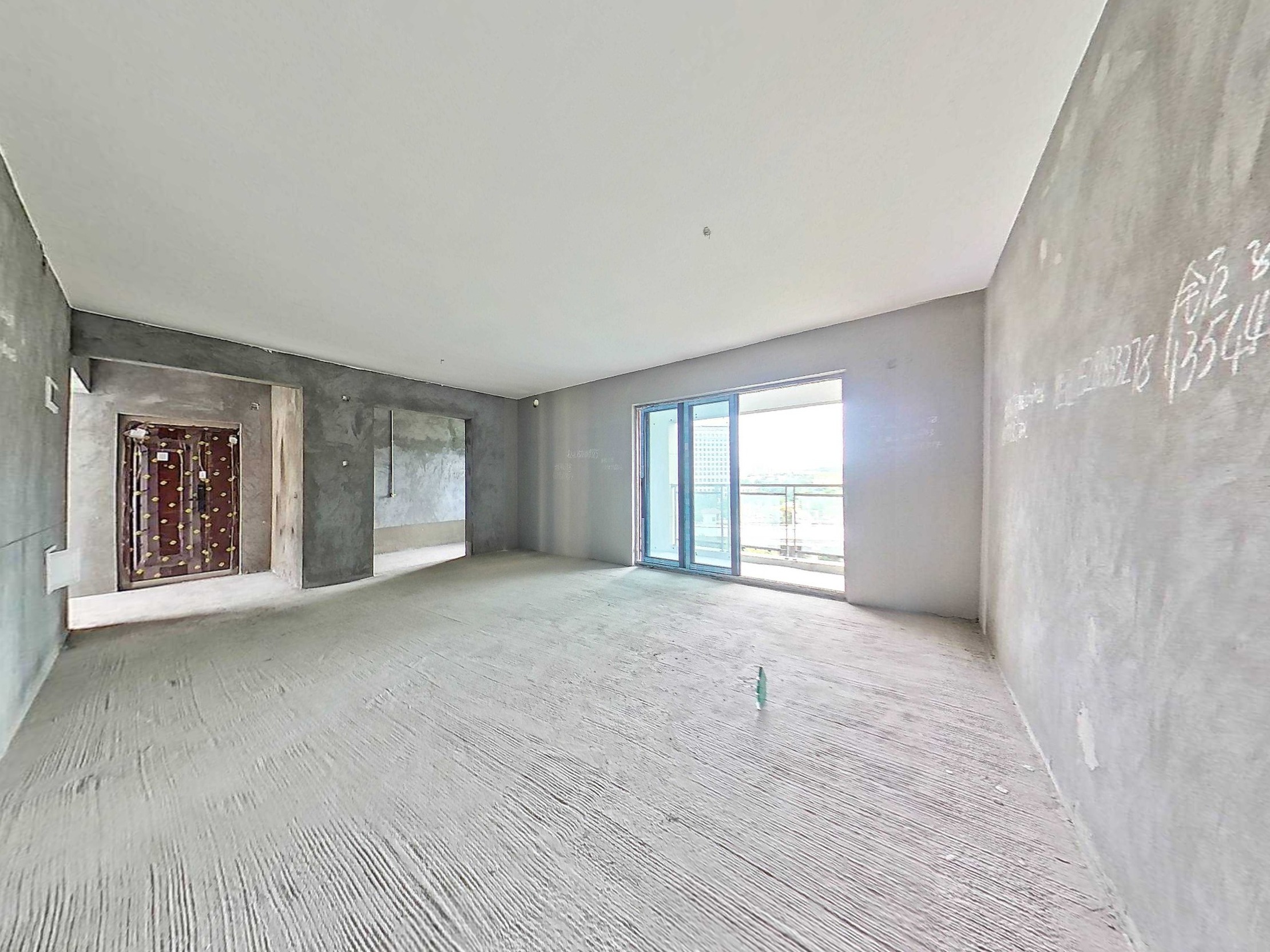 （凤凰大道）中迪西院 4室2厅2卫 南