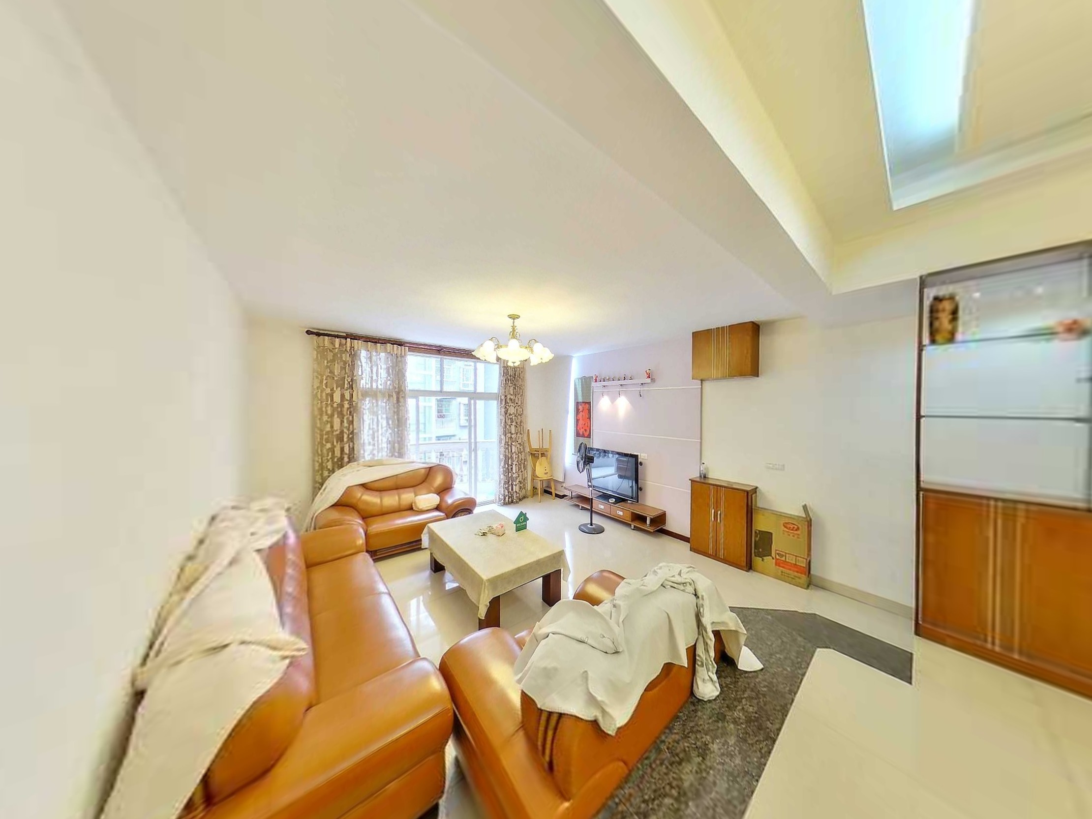 （升华广场）东升教育花园 3室2厅2卫 南