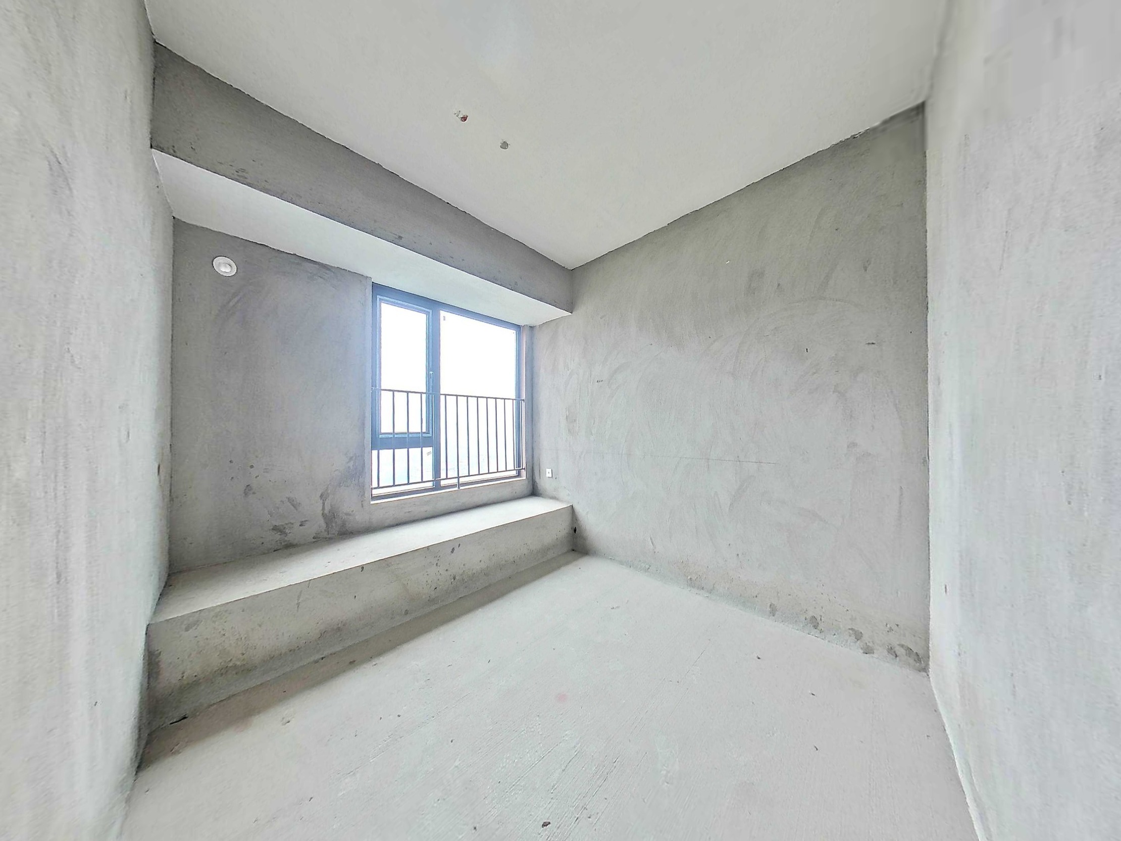 邦泰天著一组团