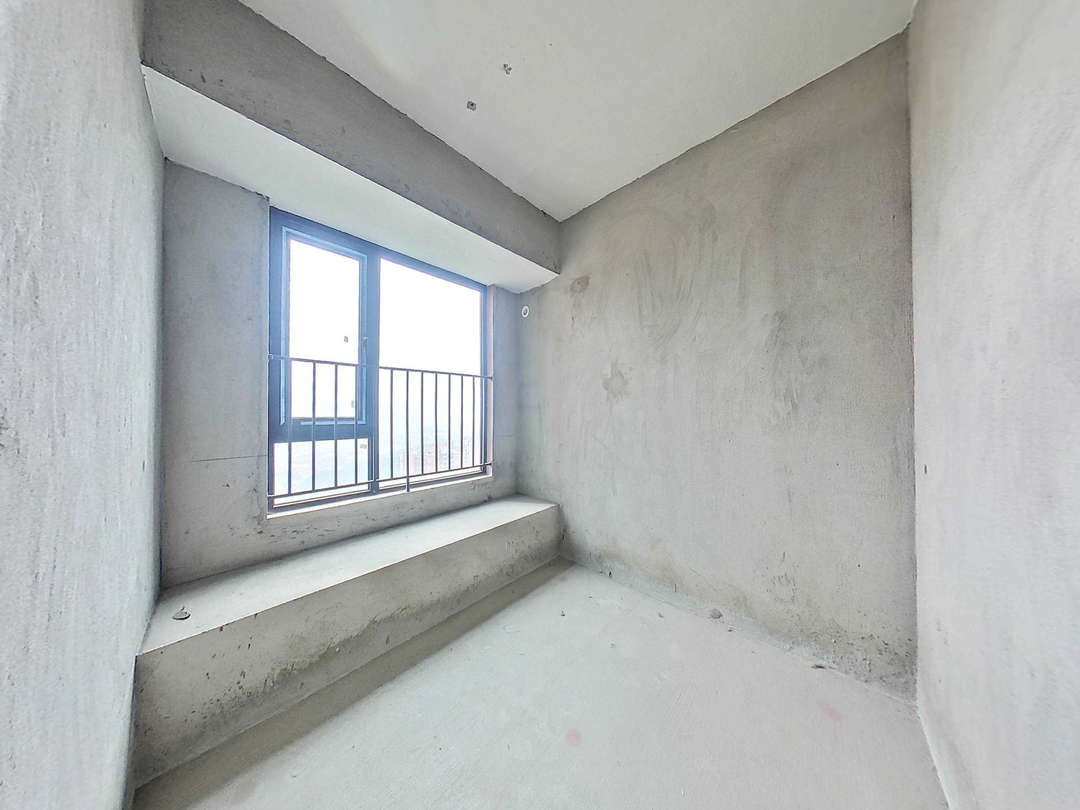 邦泰天著一组团