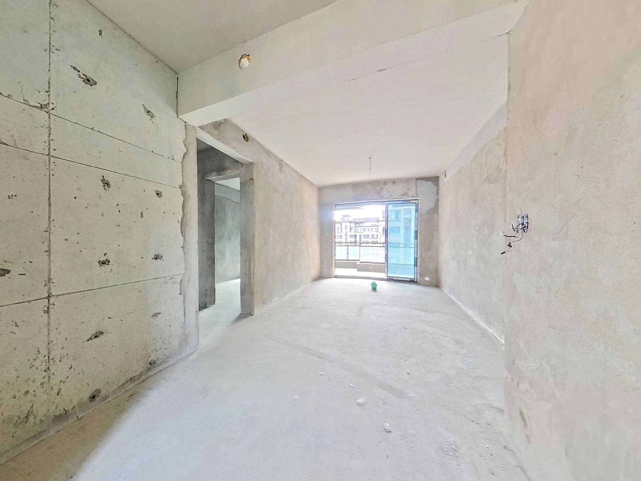 （莲花湖）蓝光芙蓉风华二期 4室2厅2卫 南