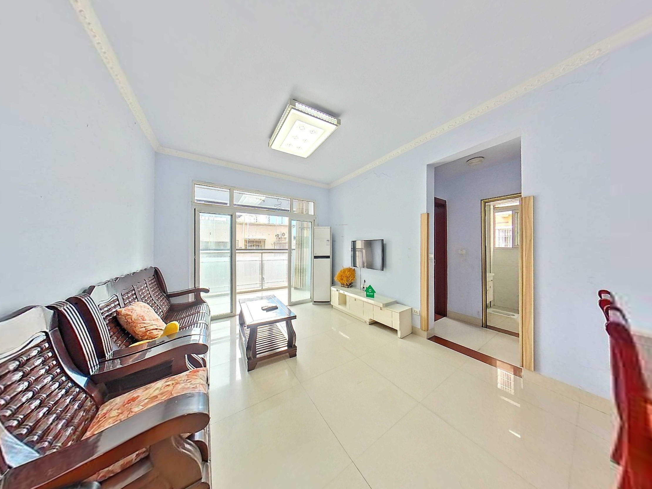 （老北站）凤翎锦绣 2室2厅1卫 东