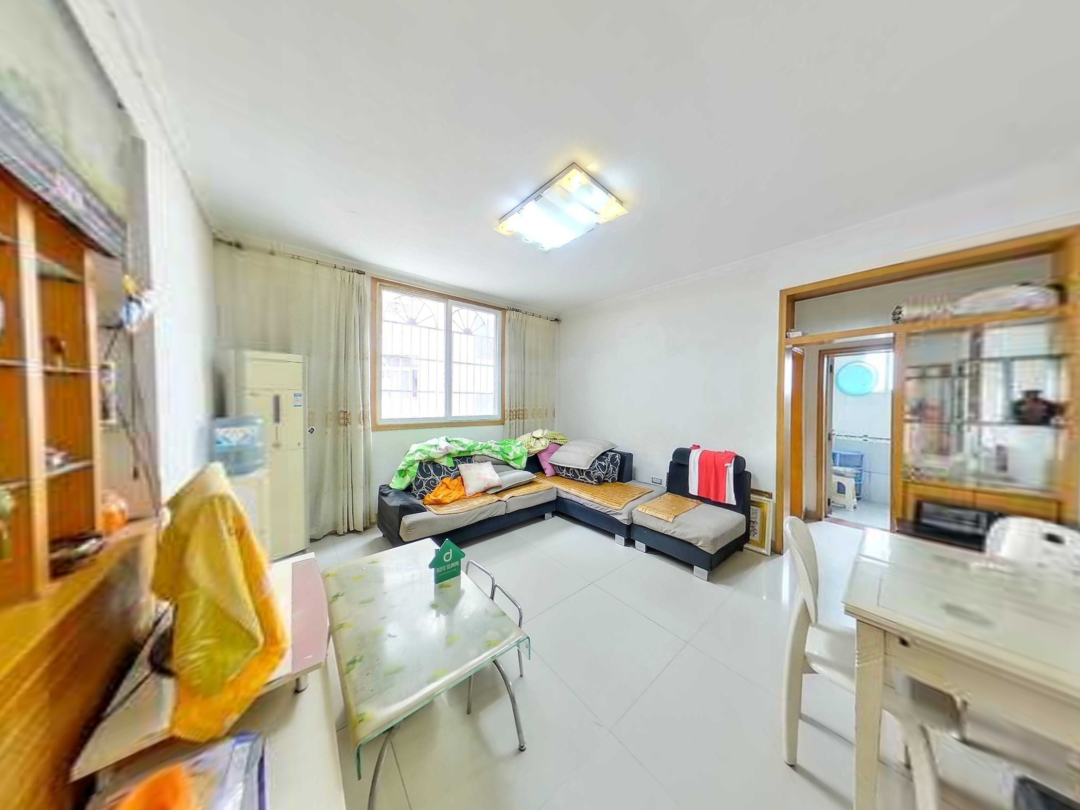 （三里坪）城南世家 3室2厅1卫 东