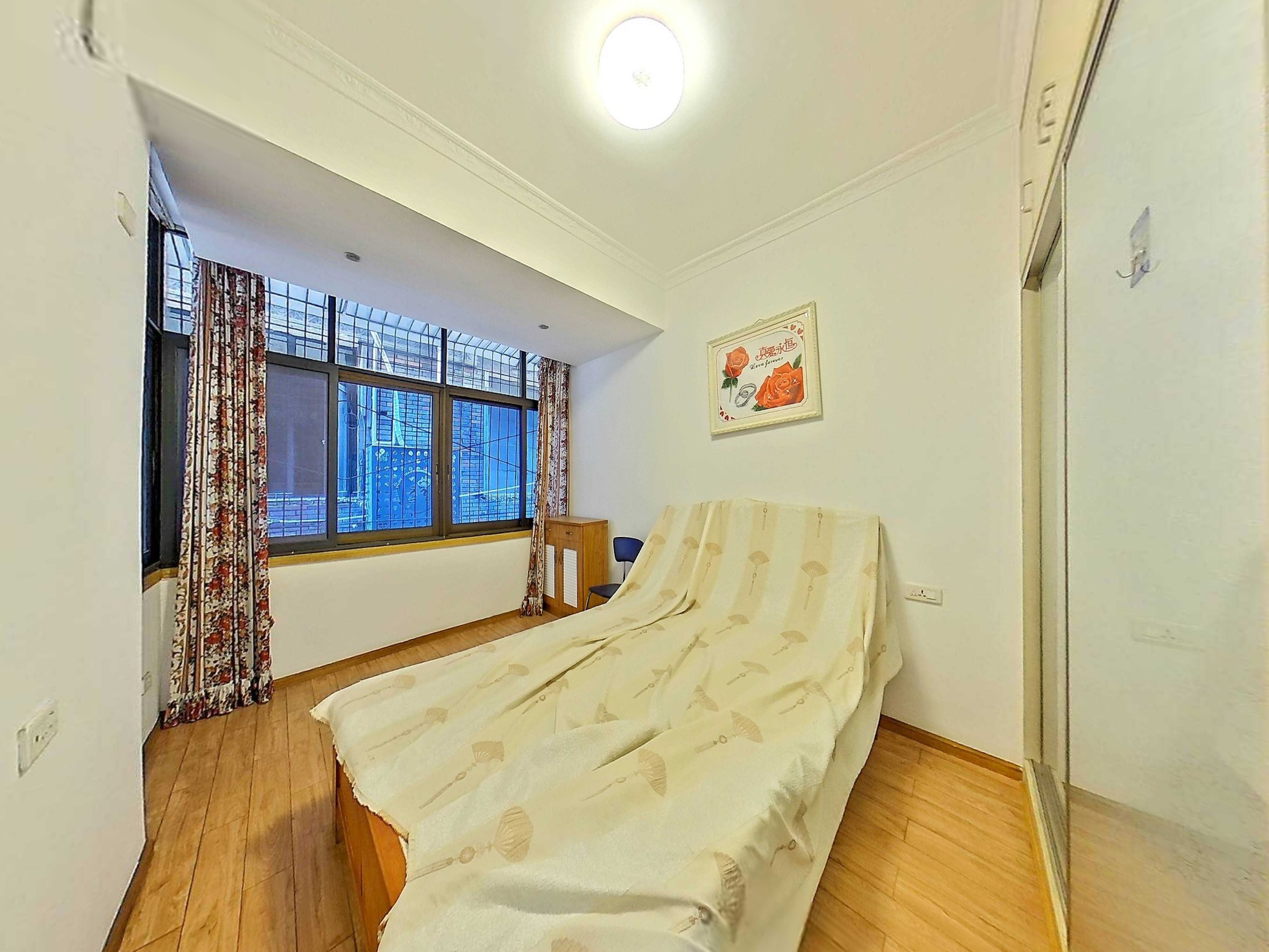 （中心广场）潘家巷48号 2室1厅1卫 东