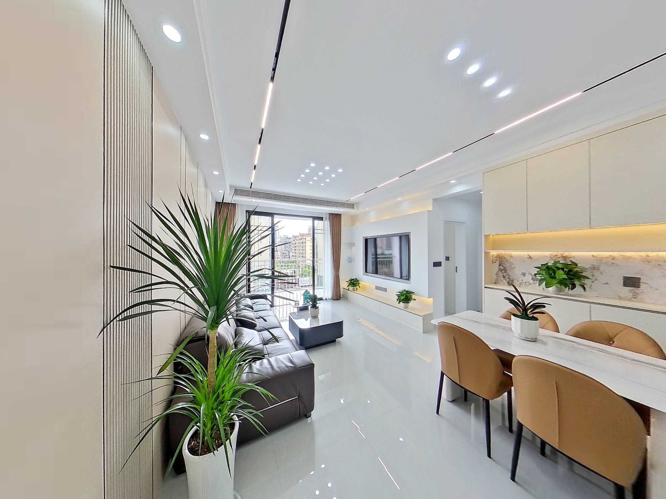 （凤凰大道）新锦苑 3室2厅2卫 东