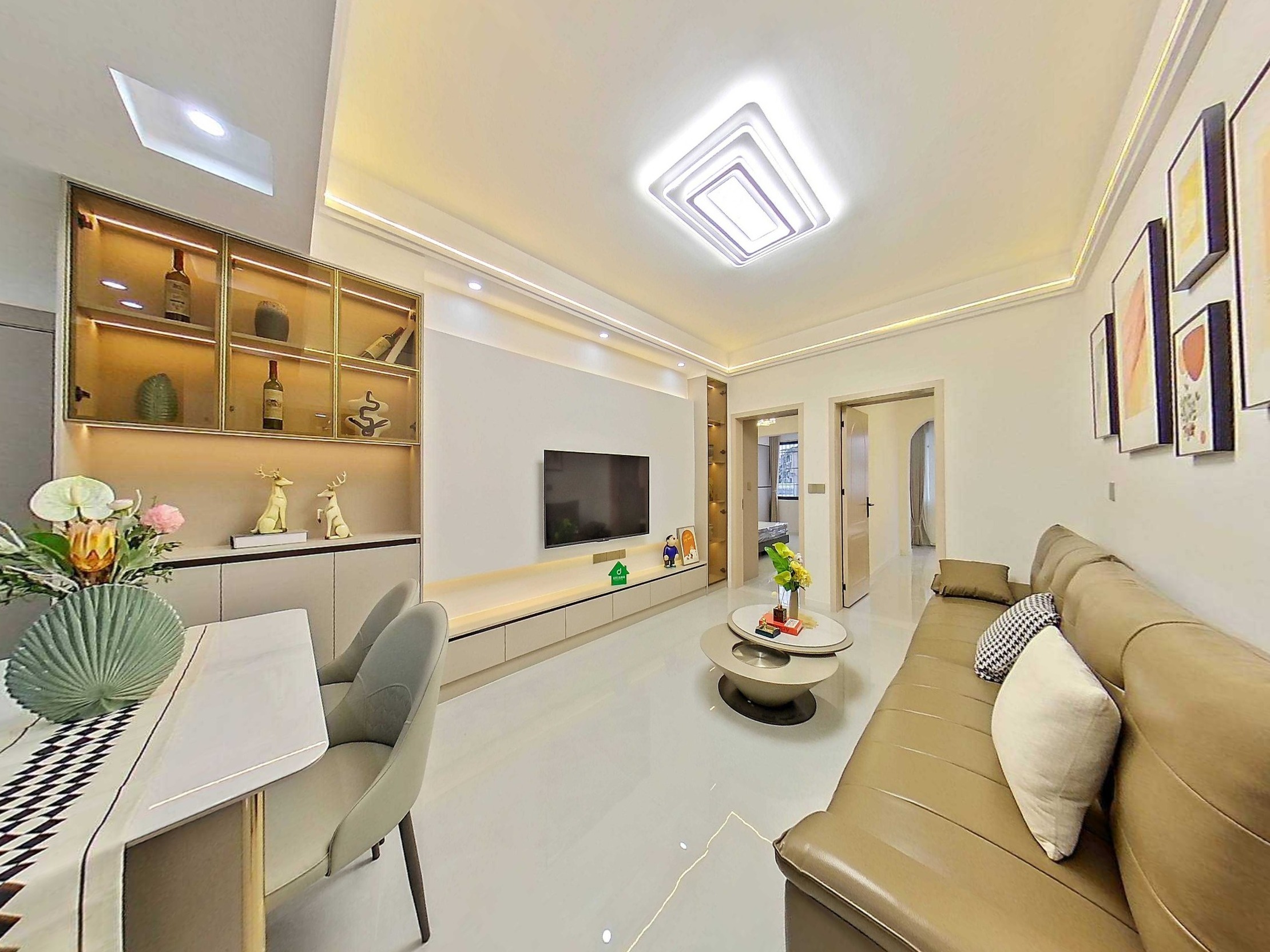 （人民公园）达州日报社 3室2厅2卫 西南