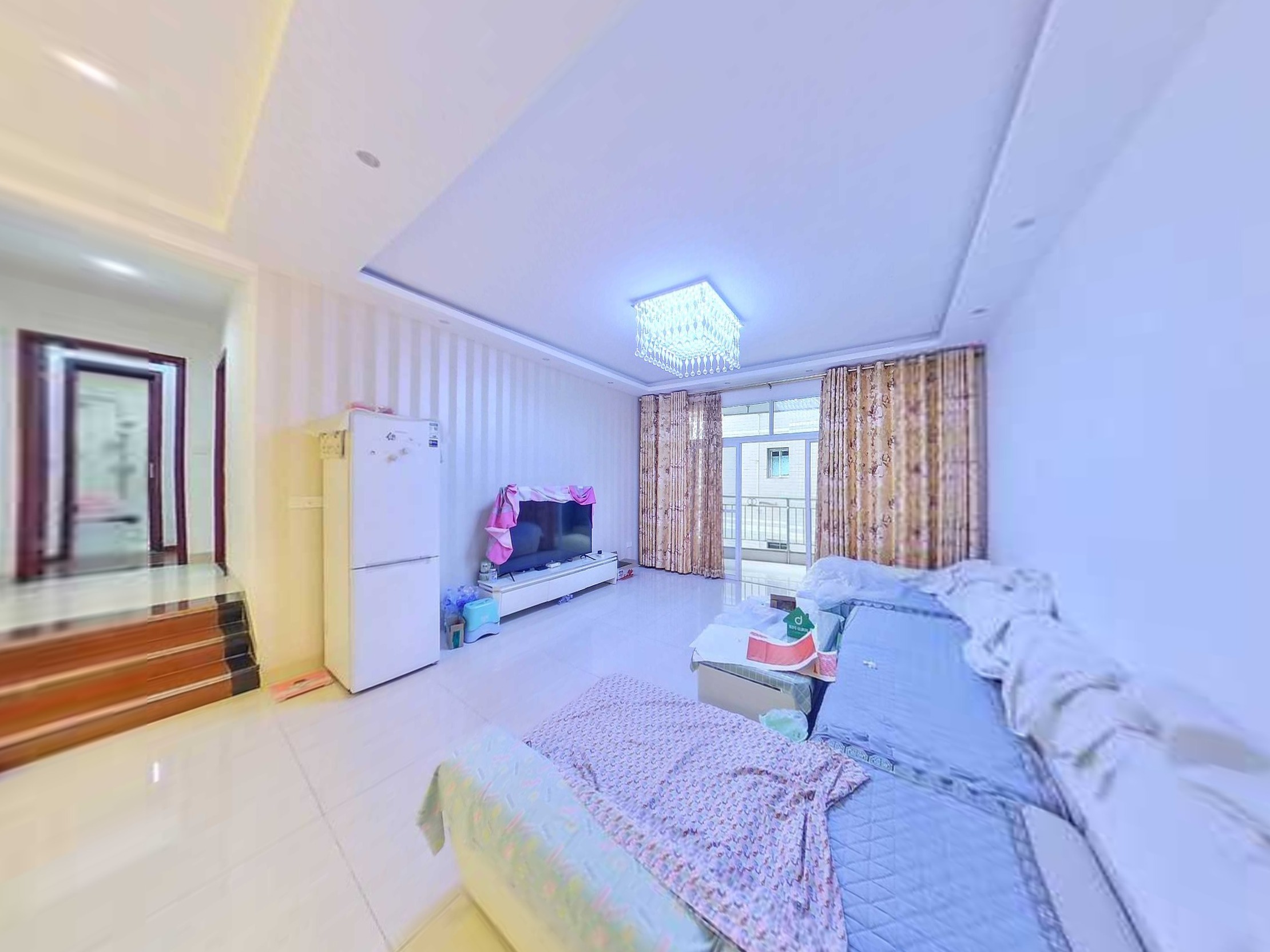 （十字路口）警苑小区 5室2厅2卫 南