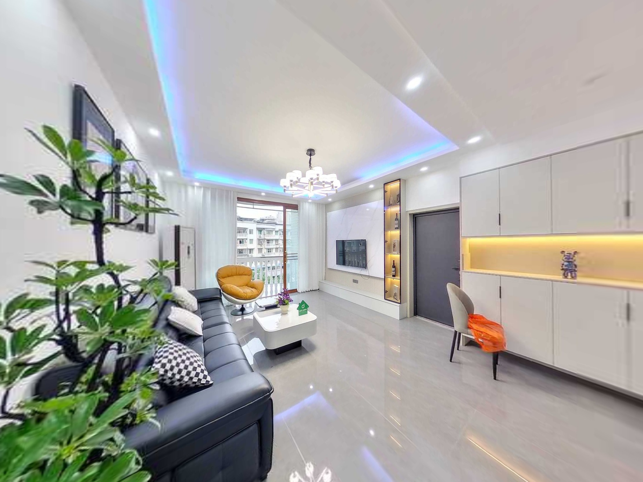 （区政府）巨全商住楼（汉兴大道二段727号） 4室2厅2卫 东