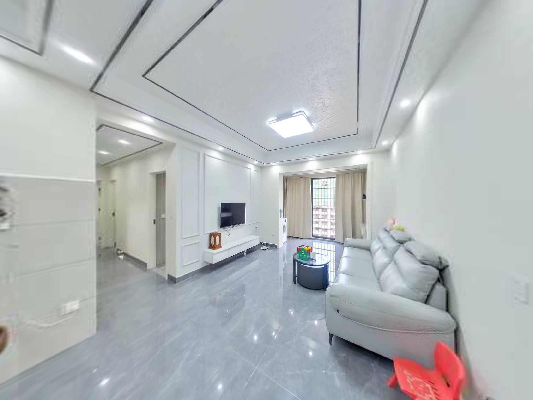 （十字路口）御兰龙庭 4室2厅2卫 南