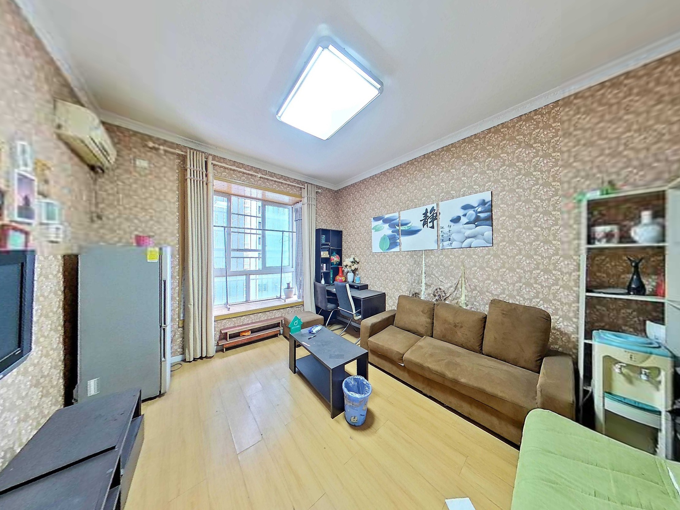 （罗浮广场）万豪世家 1室1厅1卫 东