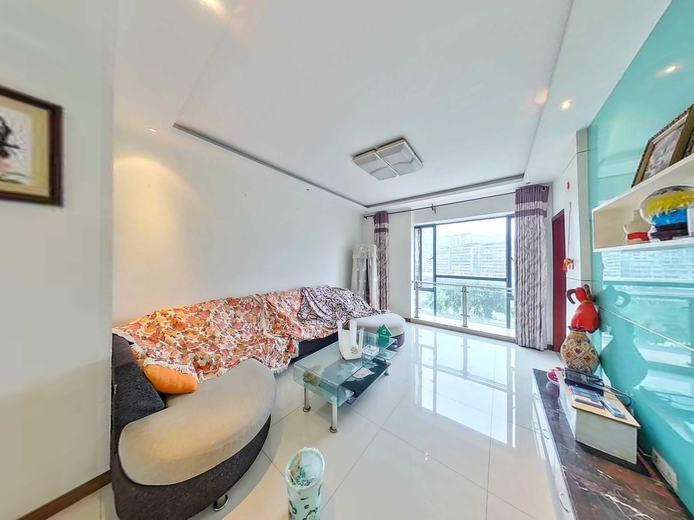 （仙鹤路）龙郡外滩 3室2厅2卫 东北