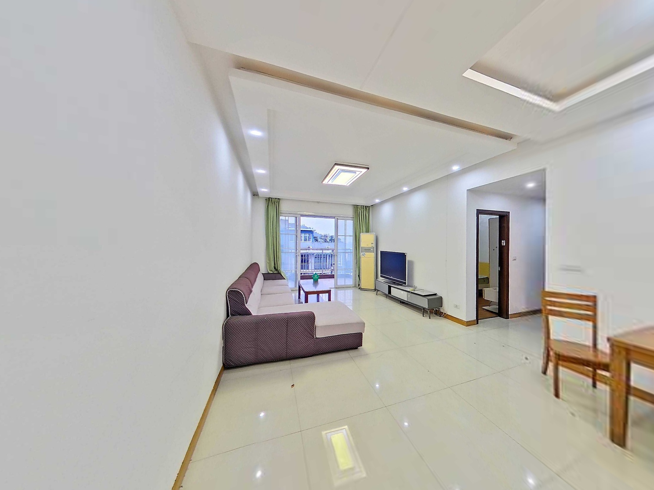 （凤凰大道）翰墨苑 3室2厅2卫 东