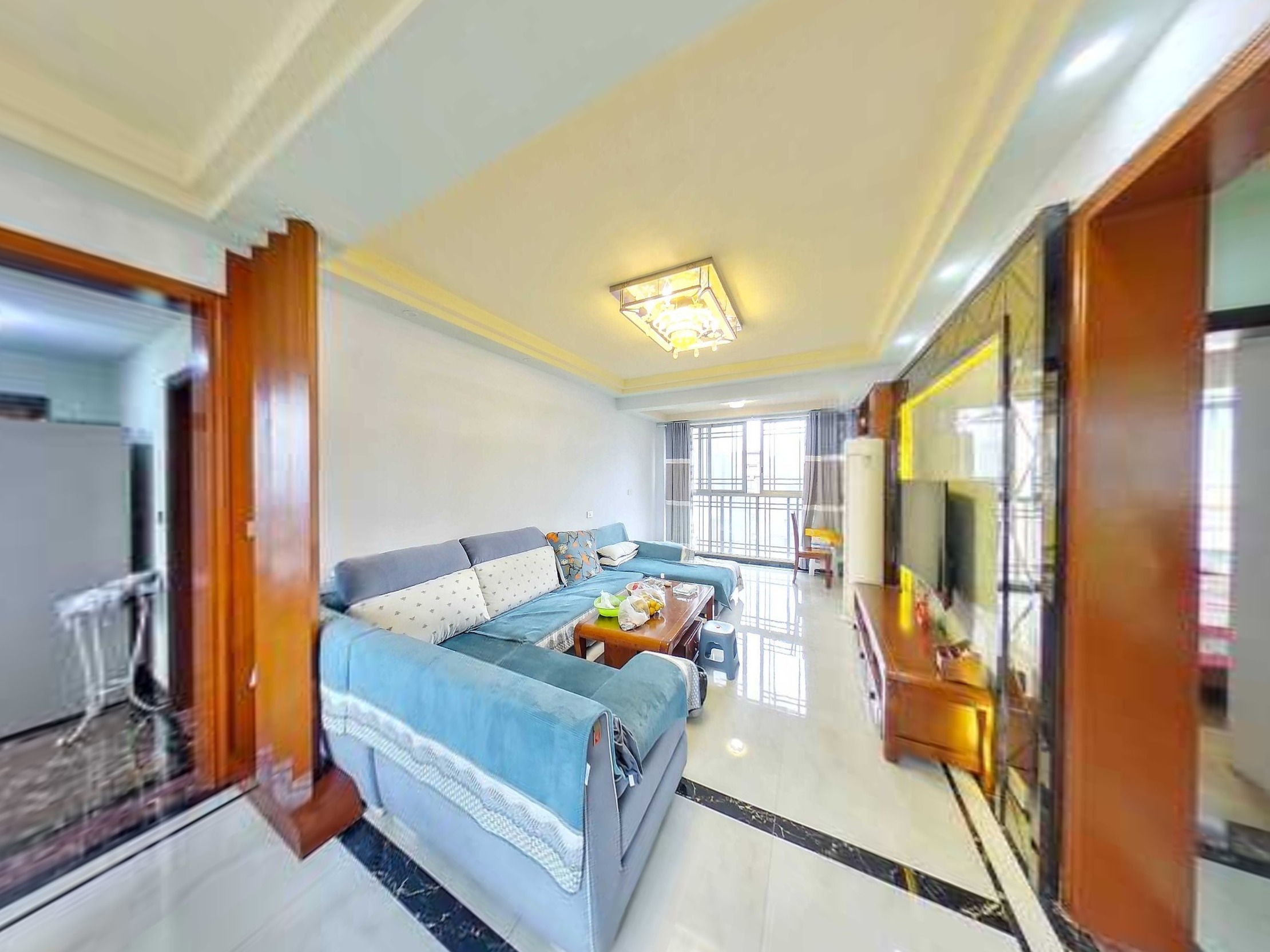 （区政府）一新国际社区 3室2厅2卫 南