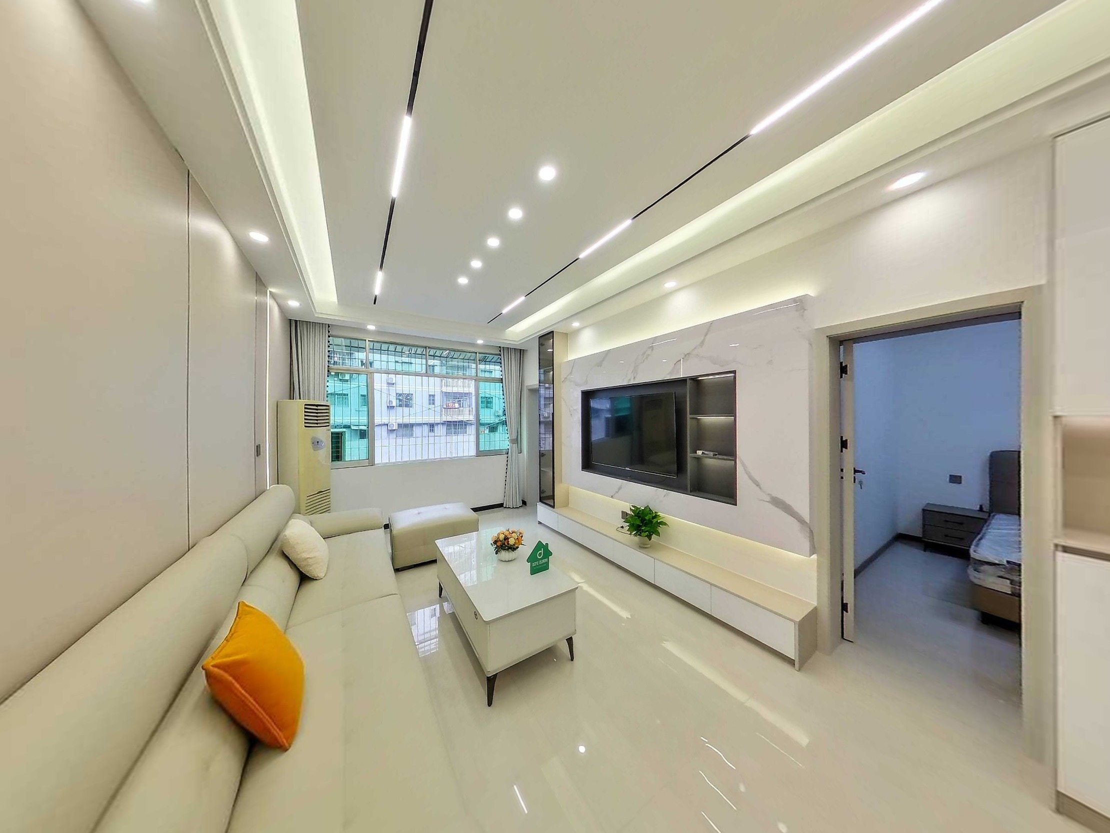 （三里坪）店子梁街117号 3室2厅1卫 南