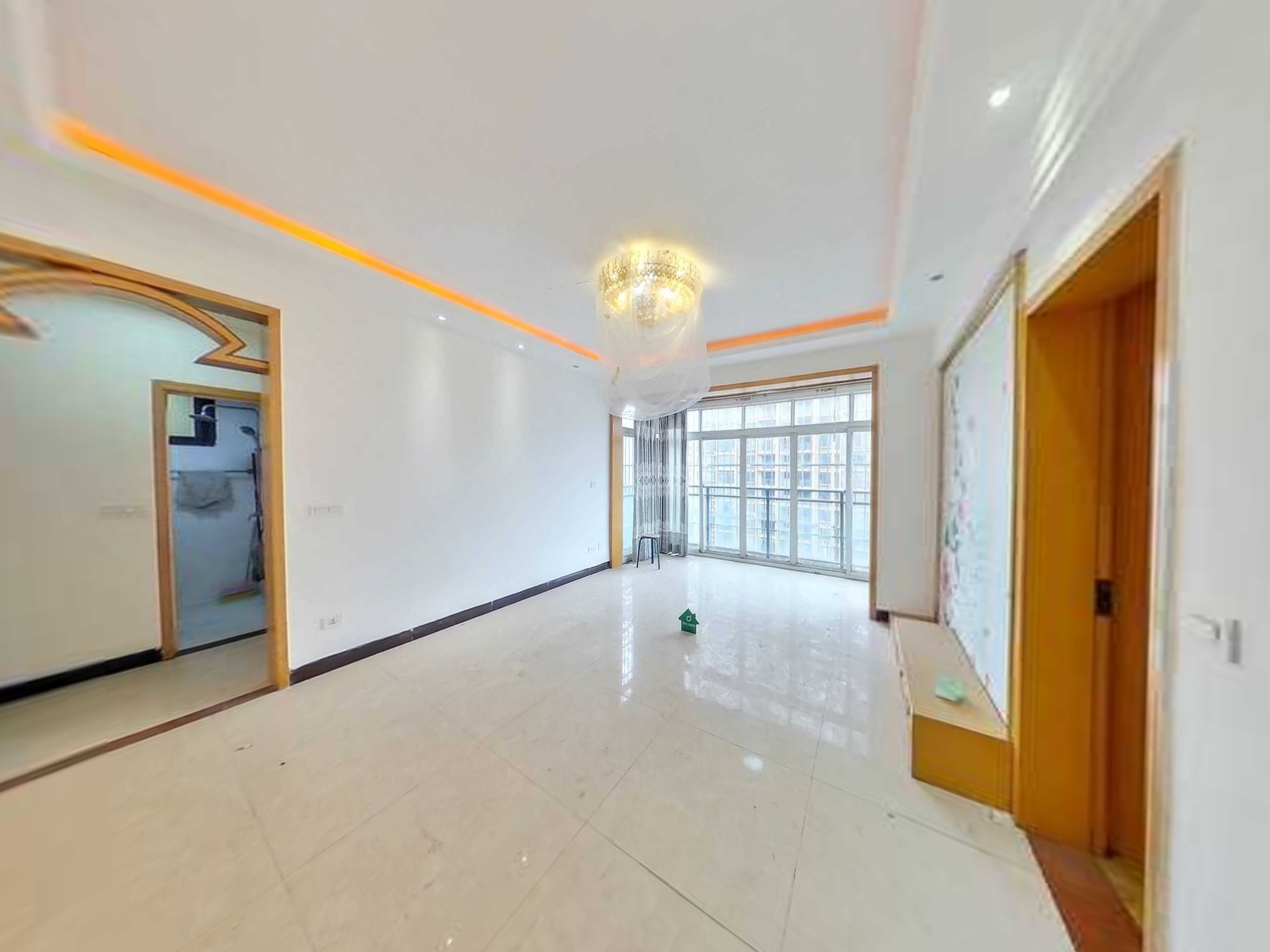 （三里坪）怡鑫苑 3室2厅1卫 南