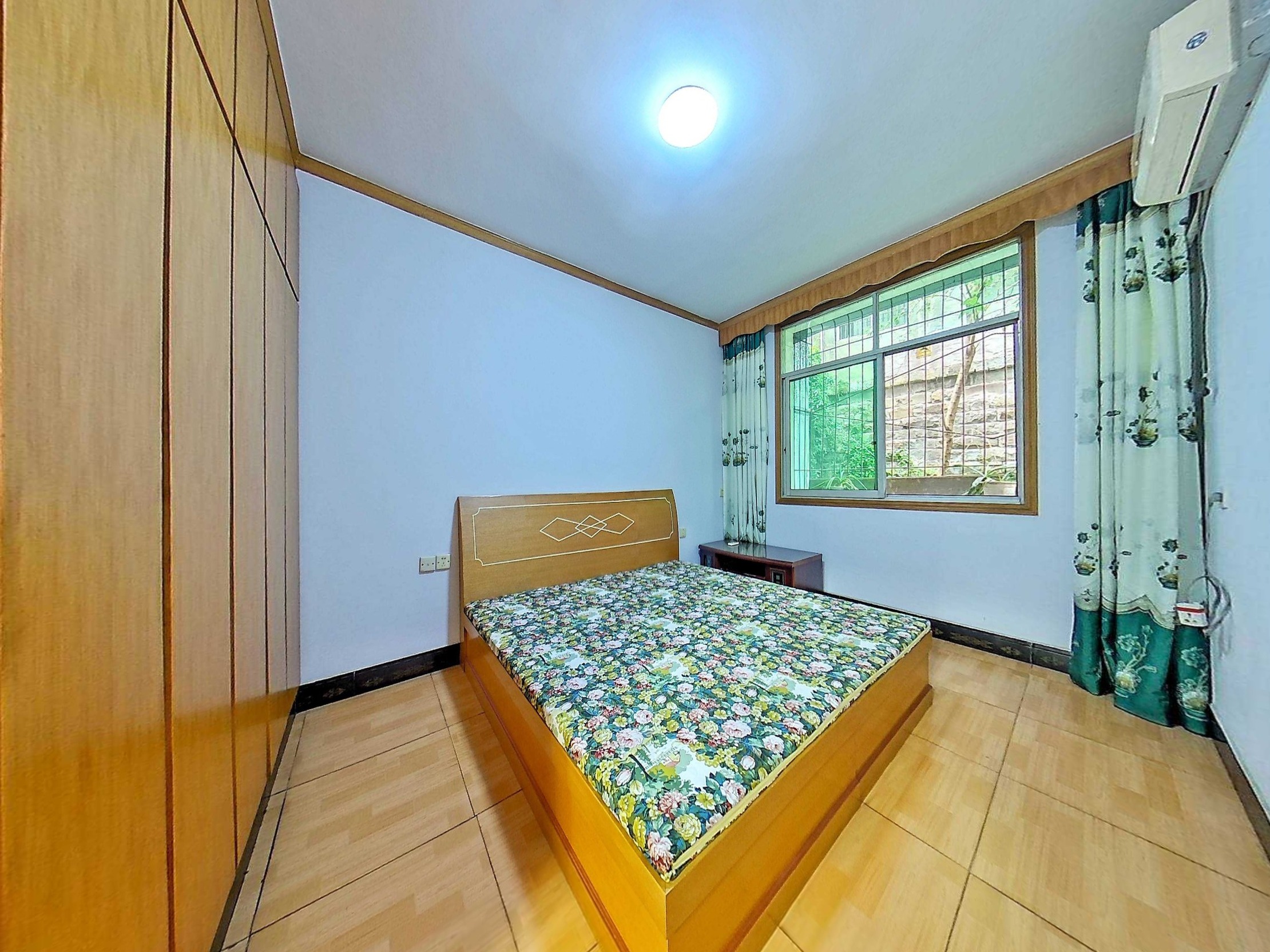 牌楼马河沟路68-92号交易城13栋