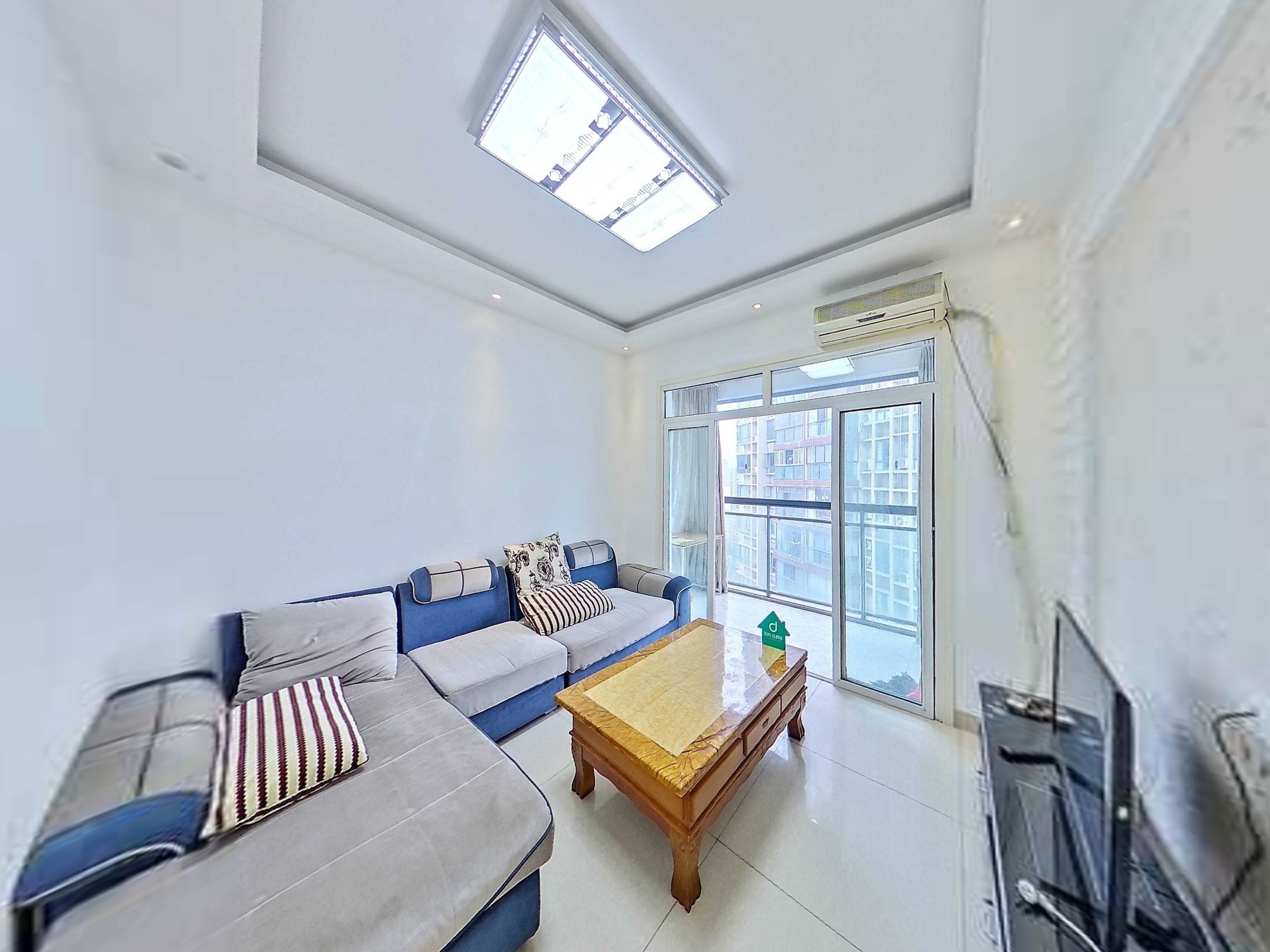 （凤凰大道）通锦国际新城二期 2室2厅1卫 南