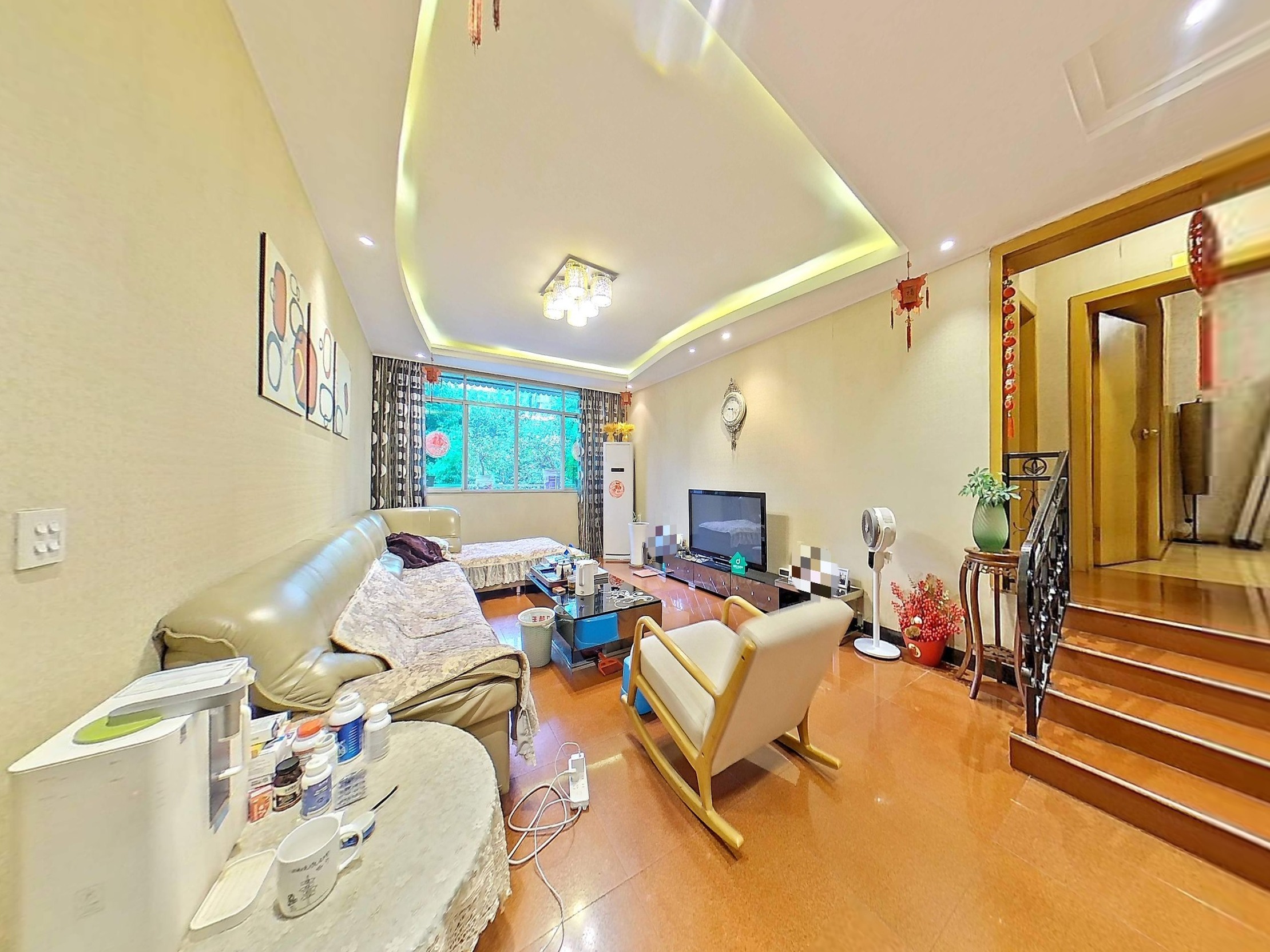 （中心广场）达高中家属院 4室2厅2卫 南