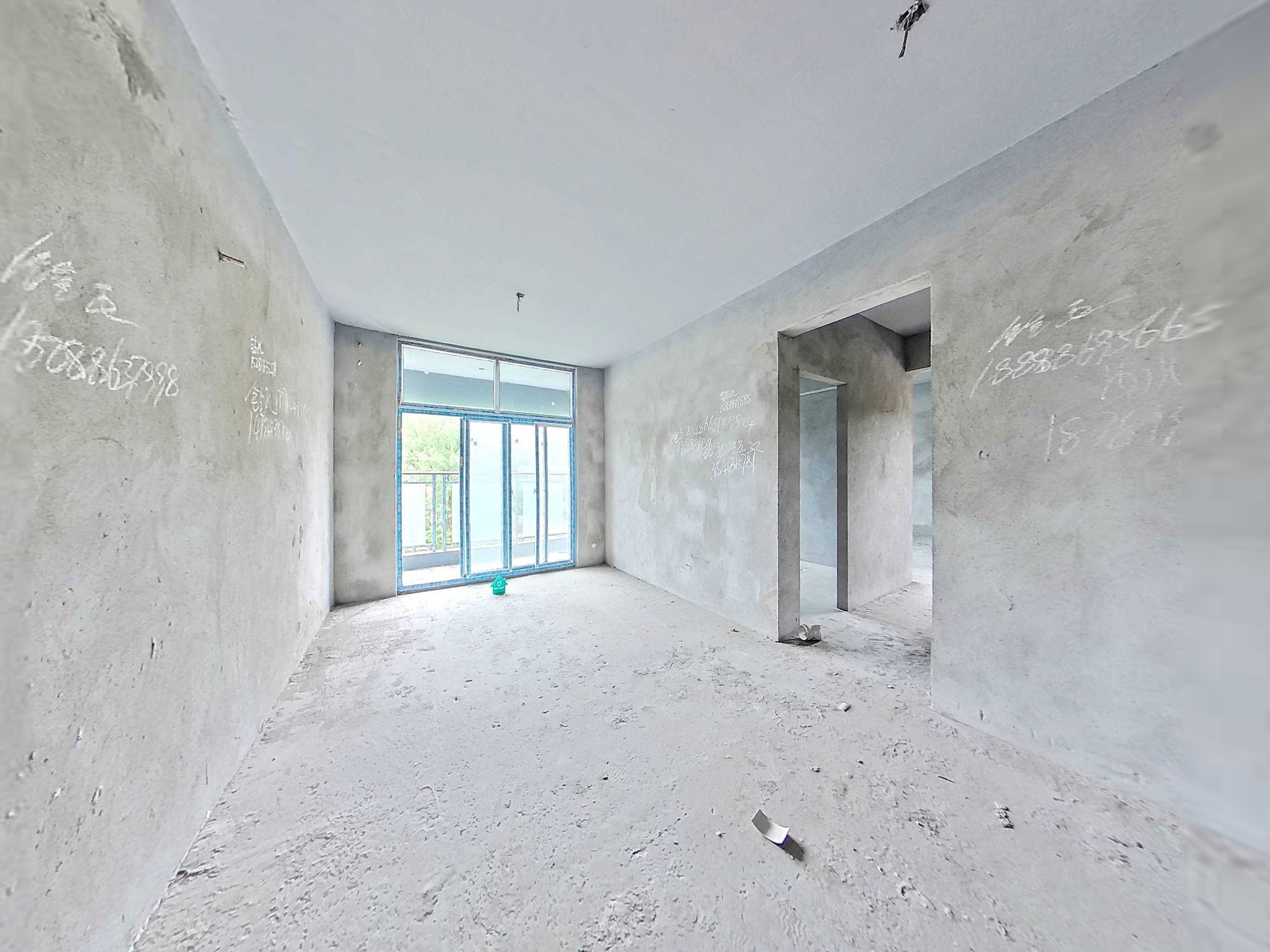 （凤凰大道）城西壹号 2室2厅1卫 西南