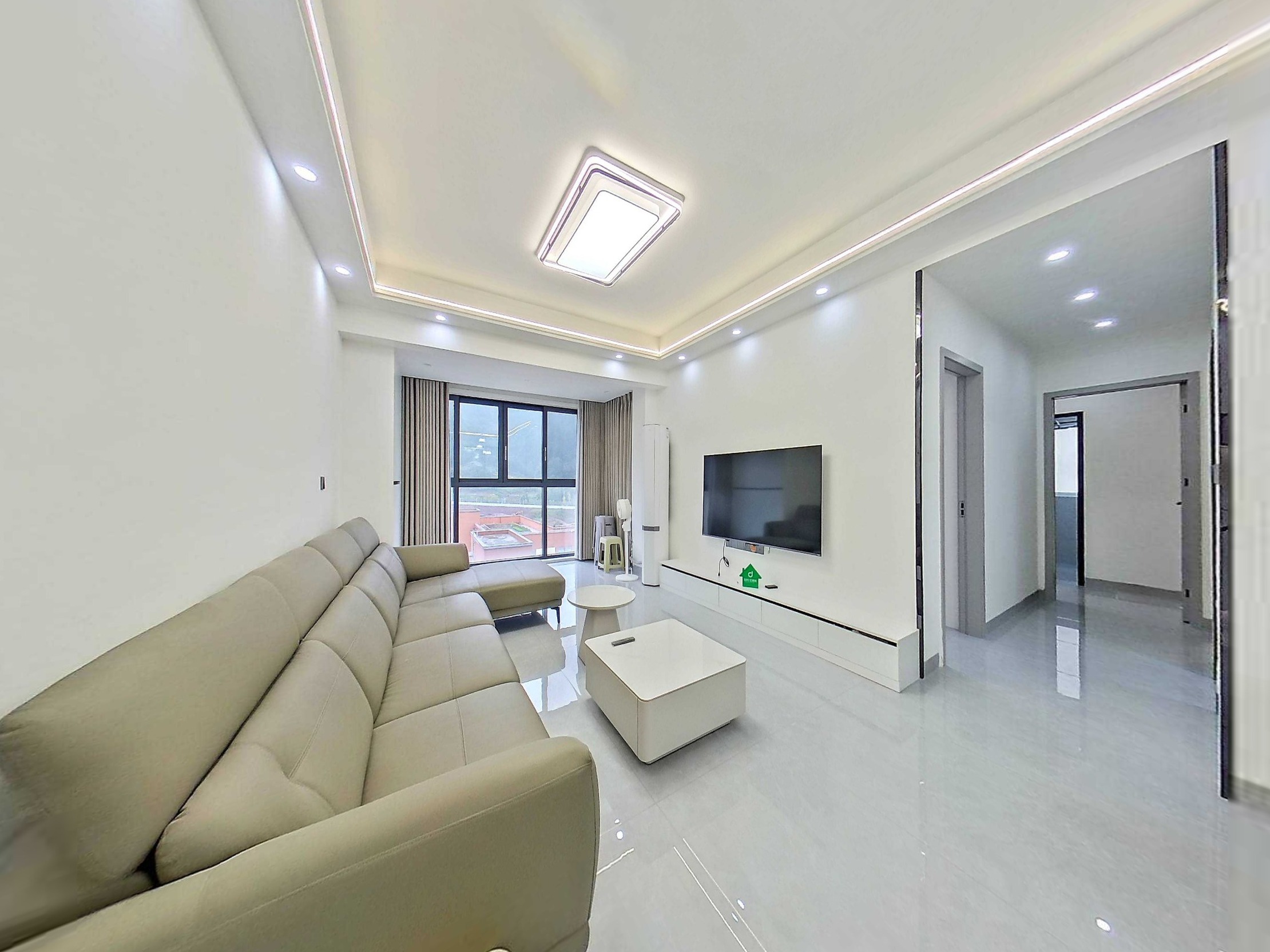 （莲花湖）誉府锦院 3室2厅2卫 南