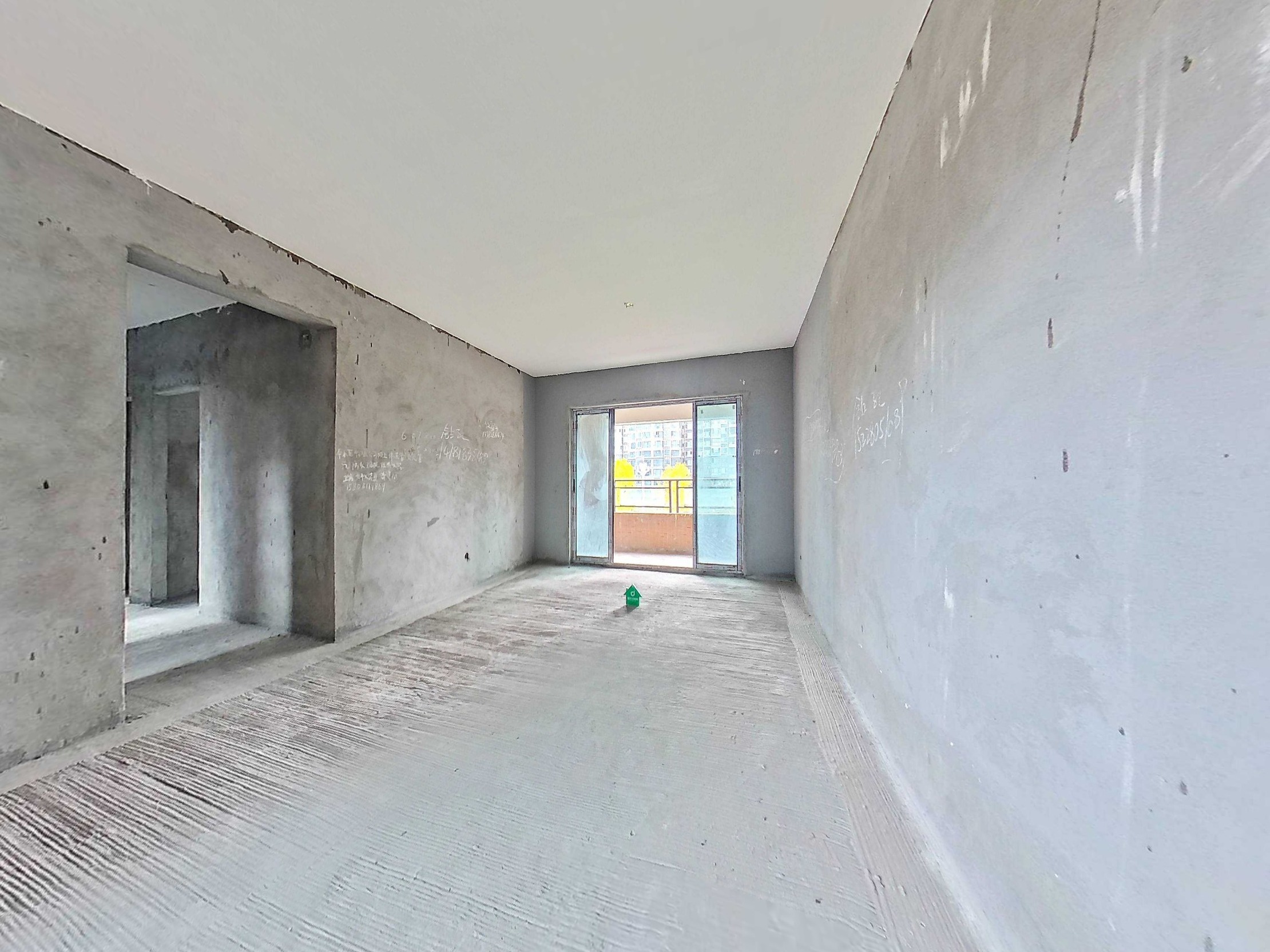 （凤凰大道）中迪广场二期 4室2厅2卫 南