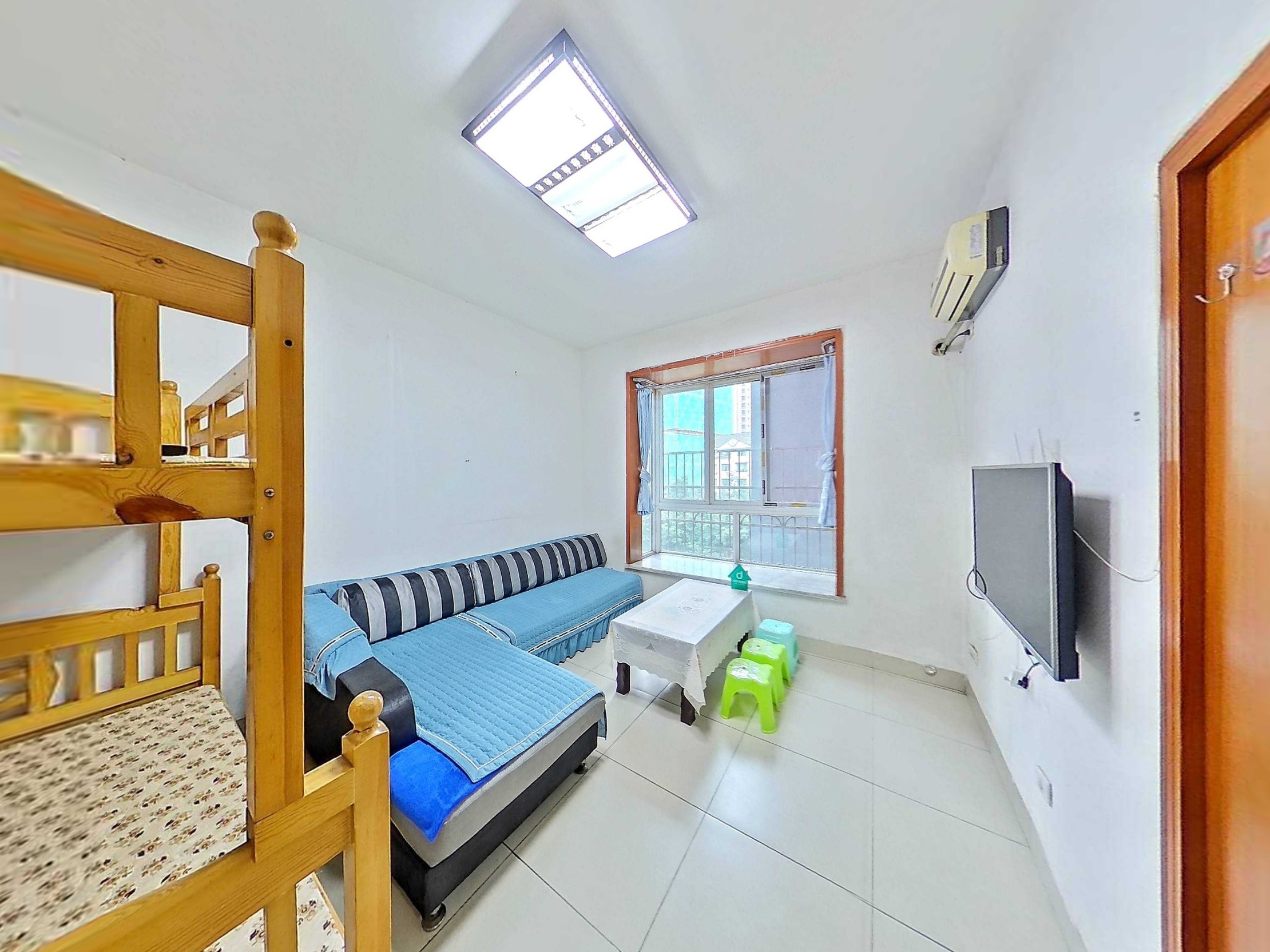 （罗浮广场）万豪世家 1室1厅1卫 南