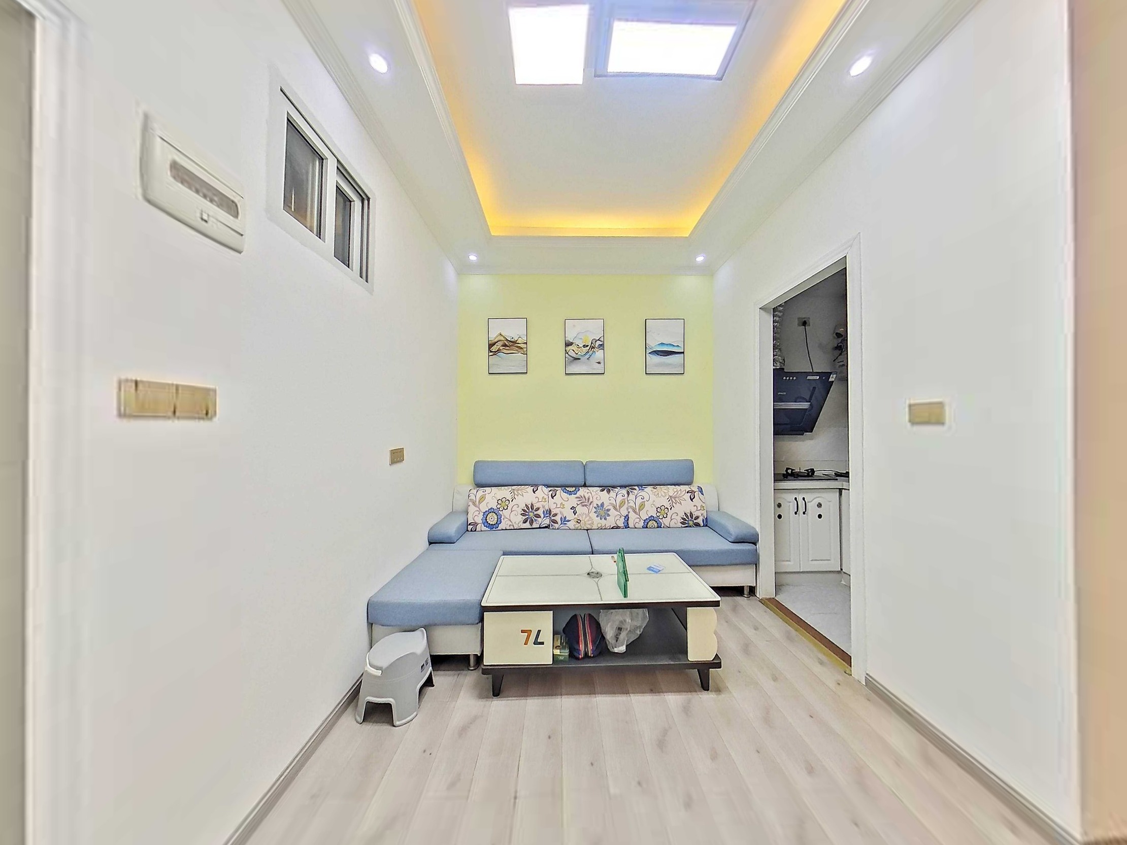 （红旗大桥）港都月光城 1室1厅1卫 南