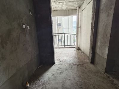 蓝润置地广场