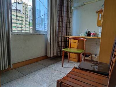 三岔路口工商银行家属院