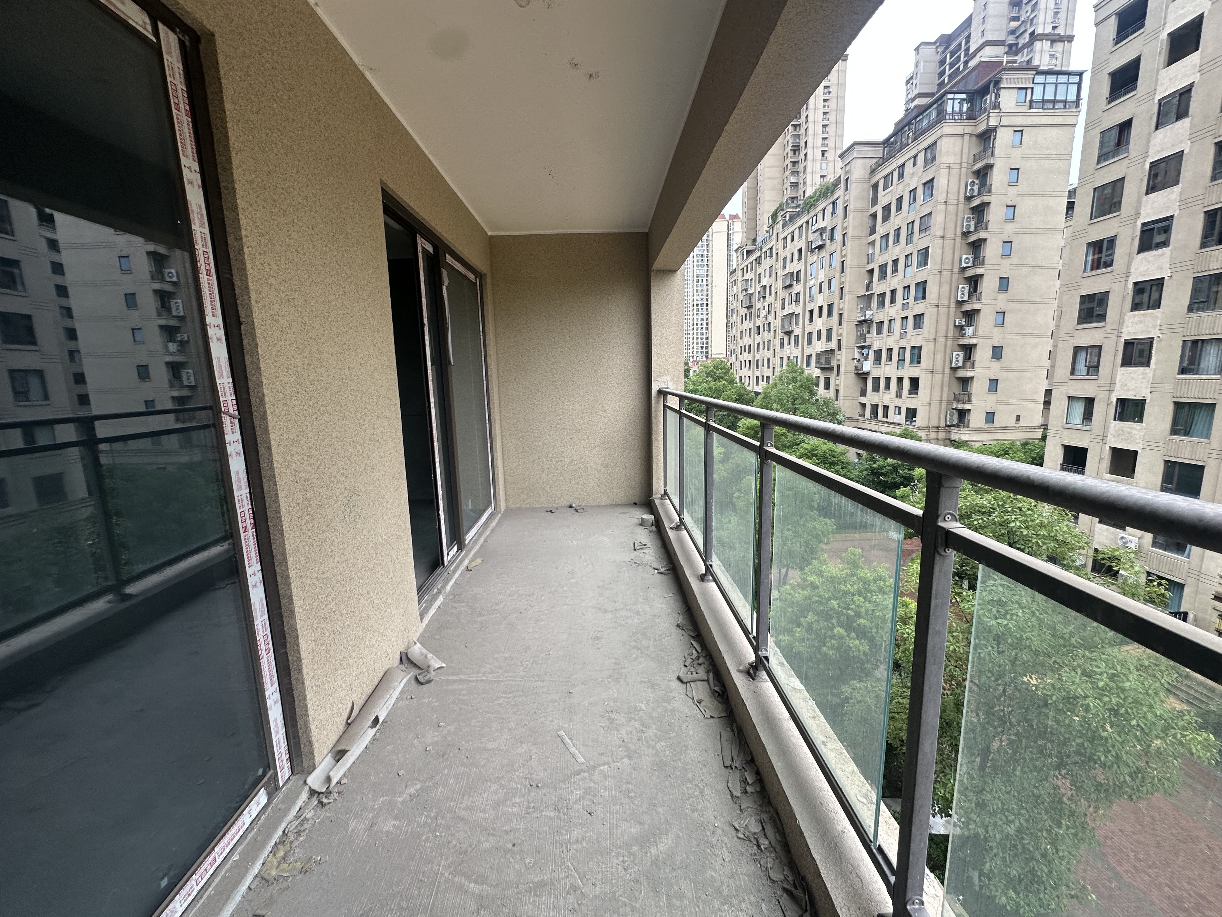 中梁首府