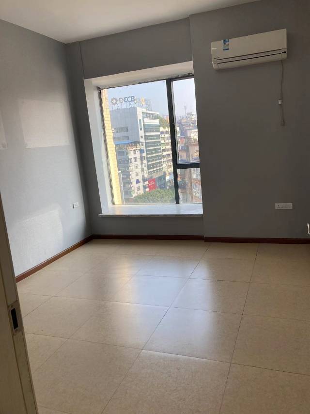 滨江名都城