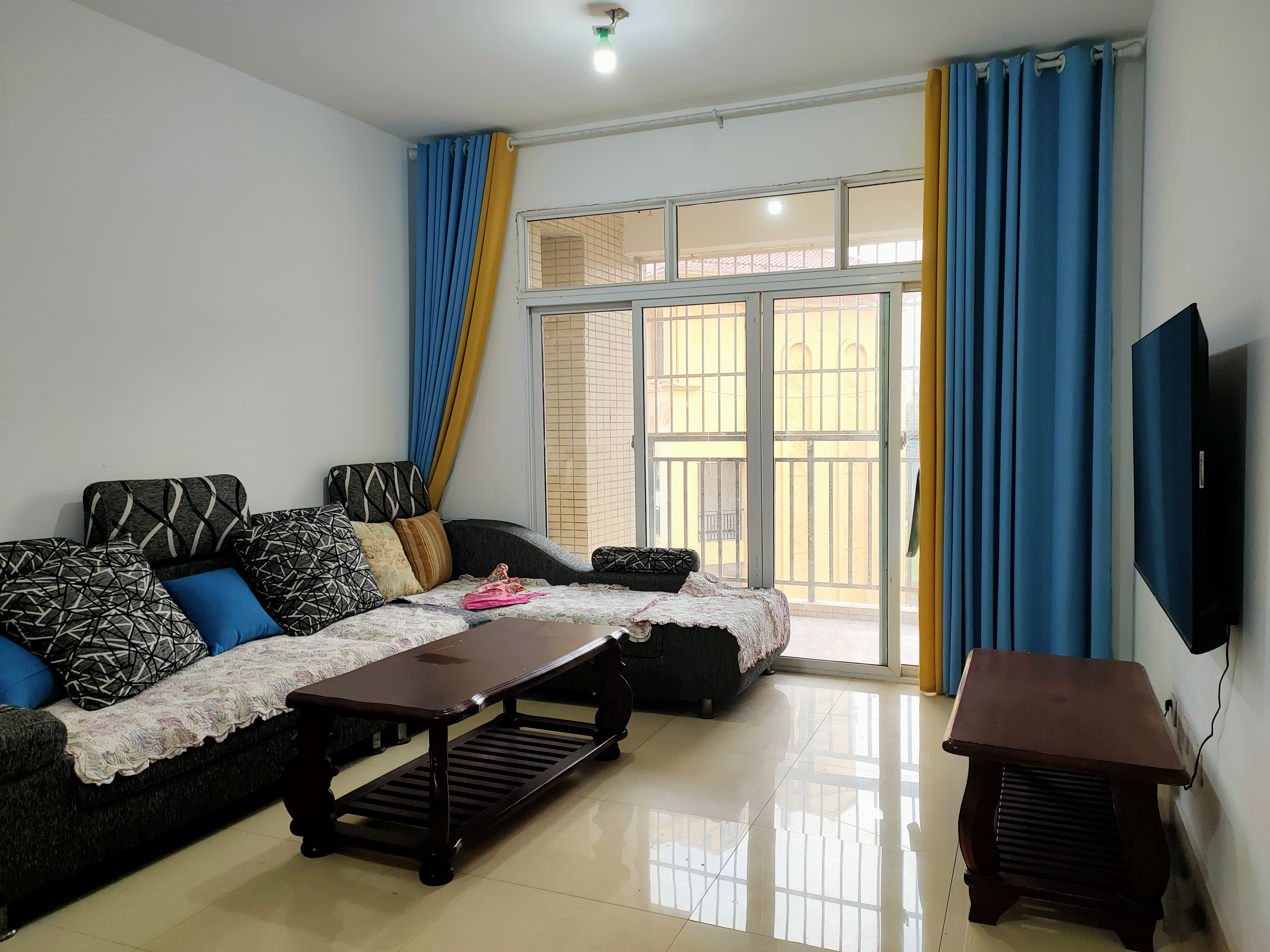 （凤凰大道）学府小区 2室1厅1卫 南